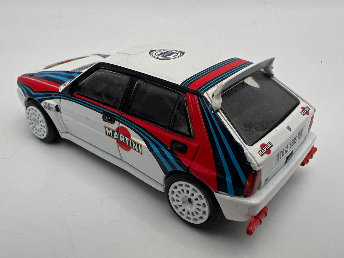 Mini GT #300 MiJo Exclusive Martini Racing Lancia Delta HF Integrale Evoluzione