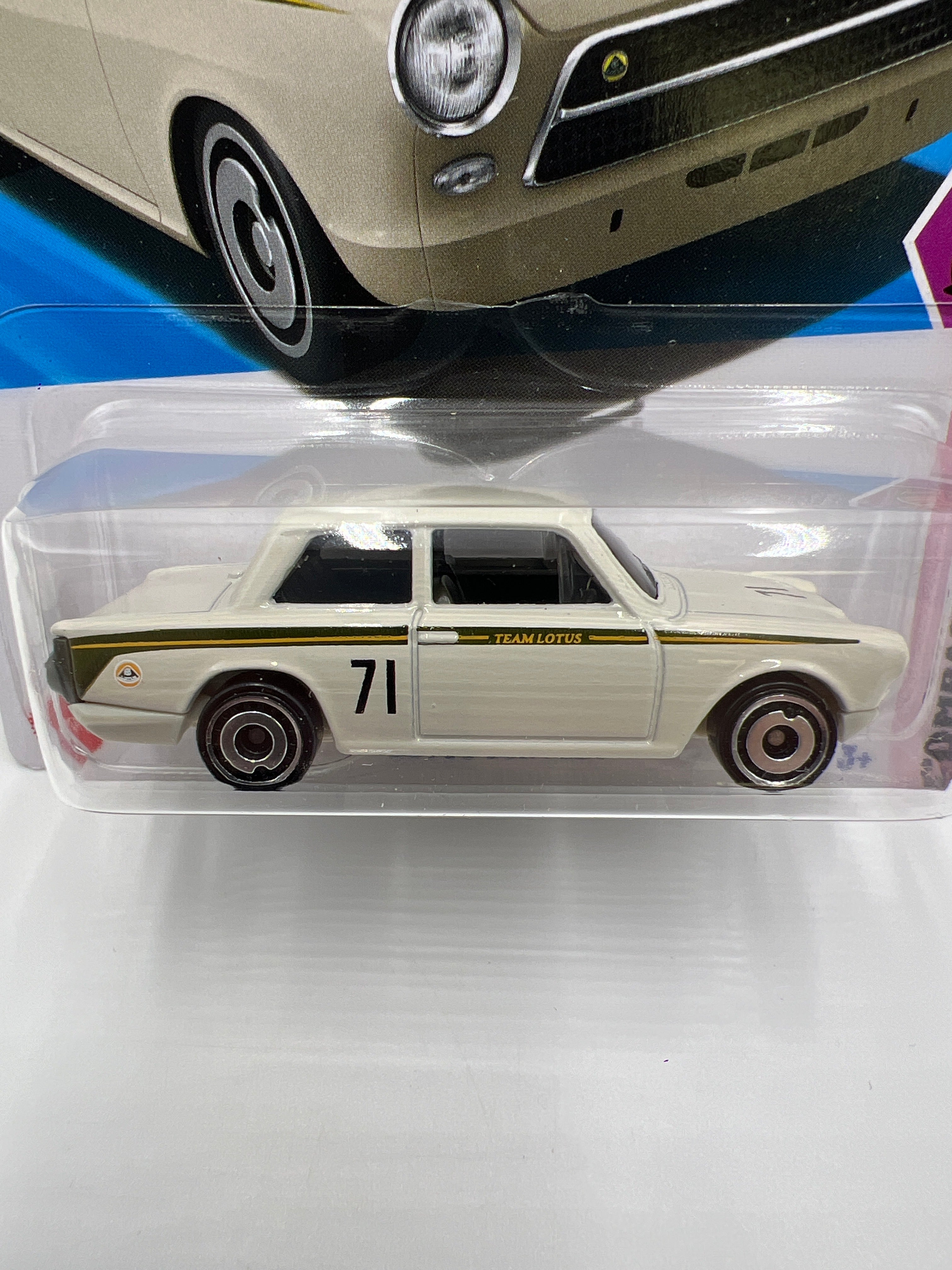 2025 Hot Wheels L Case Compact Kings #213 Lotus Cortina White 68E