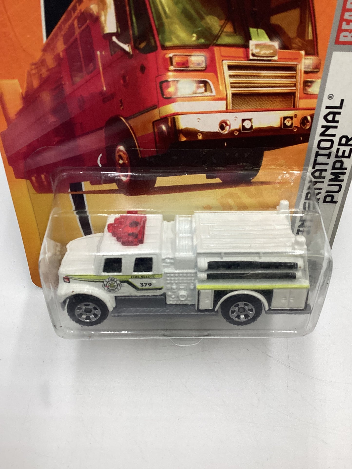 Matchbox Emergency Response #59 International Pumper White 207C