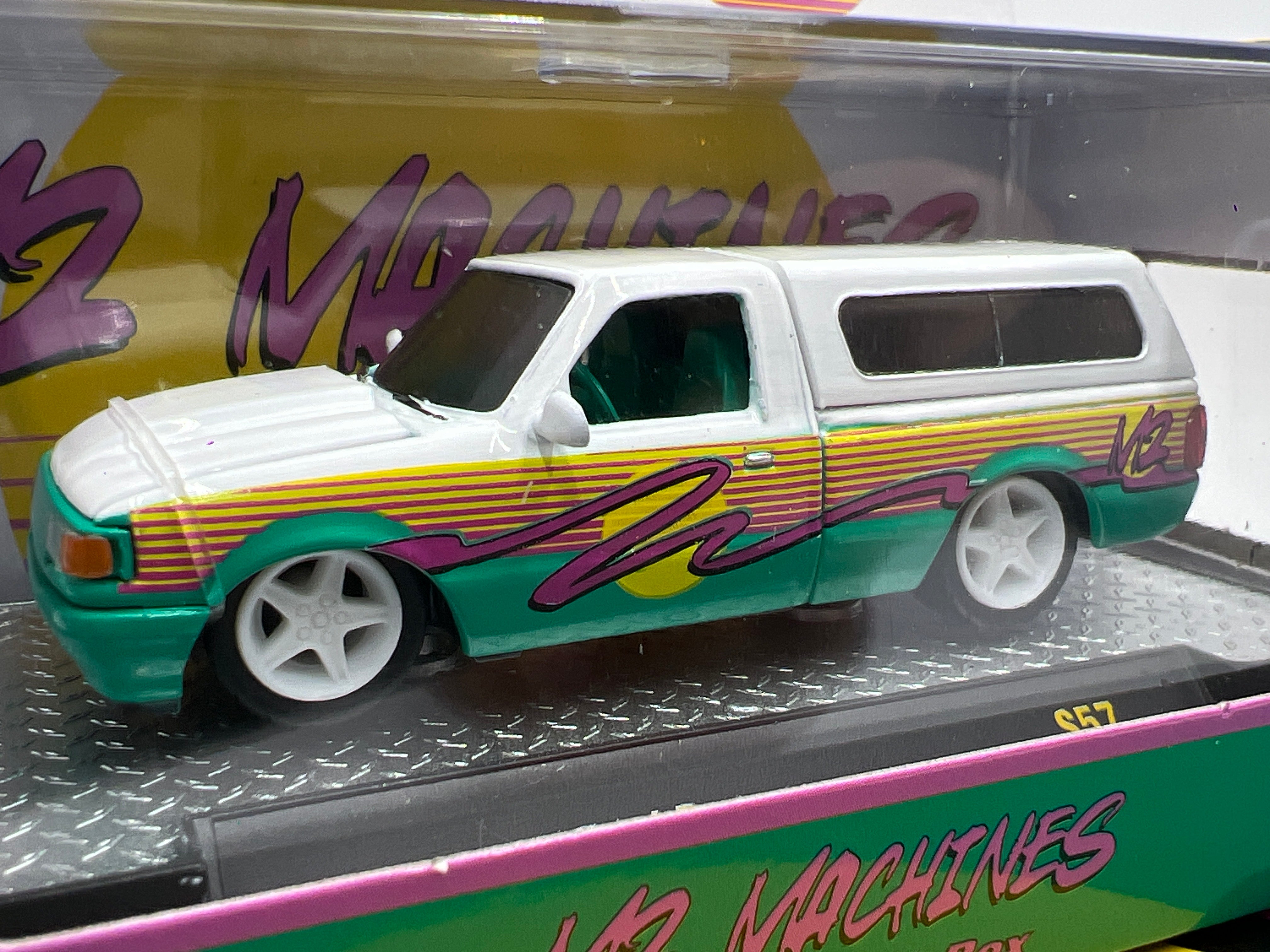 2025 M2 Machines Auto-Club Exclusive 1995 Ford Ranger 1/1500 S57
