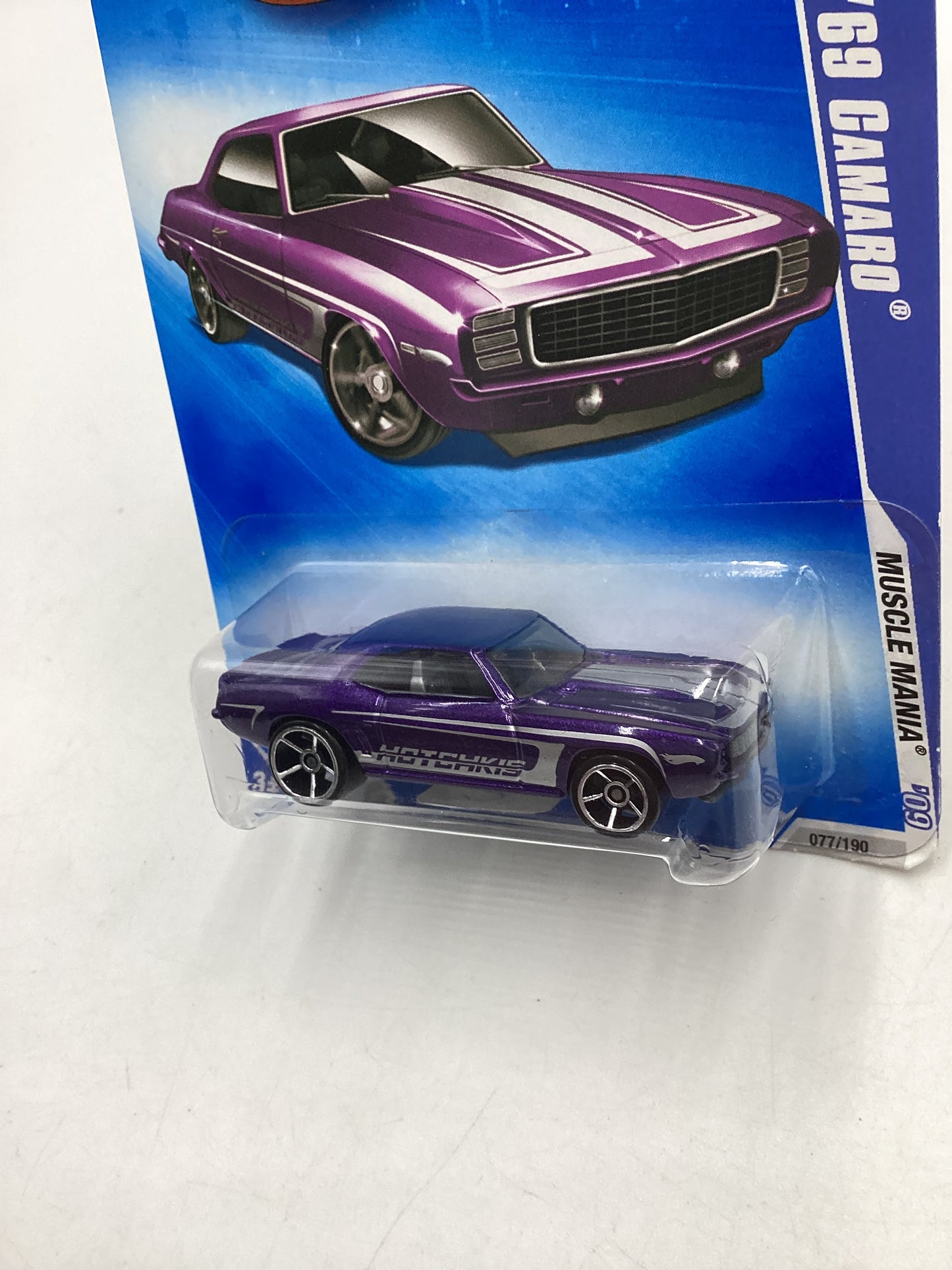 2009 Hot wheels #077 Purple 69 Camaro 14B