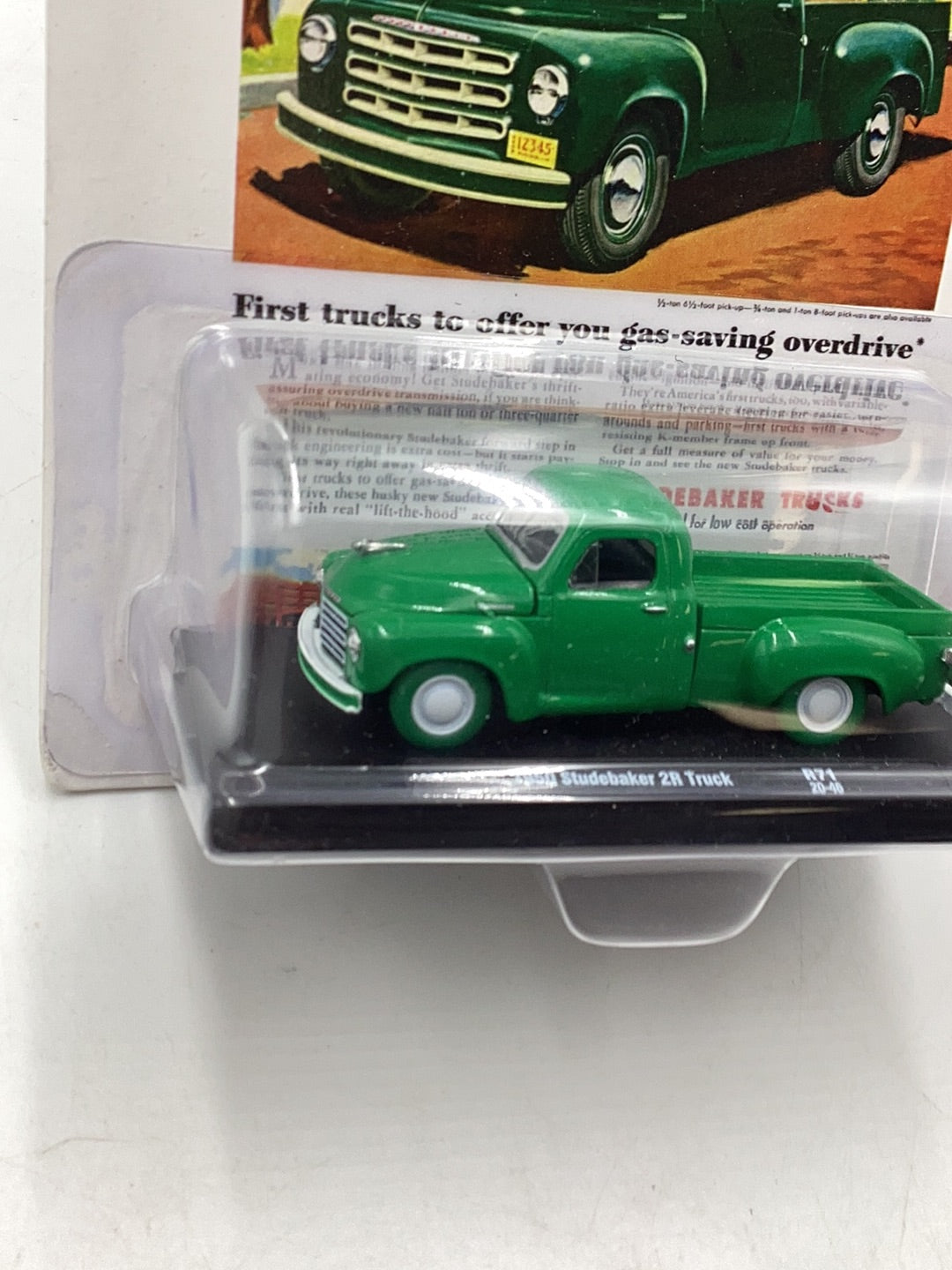 M2 Machines auto-drivers 1950 Studebaker 2R Truck CHASE R71