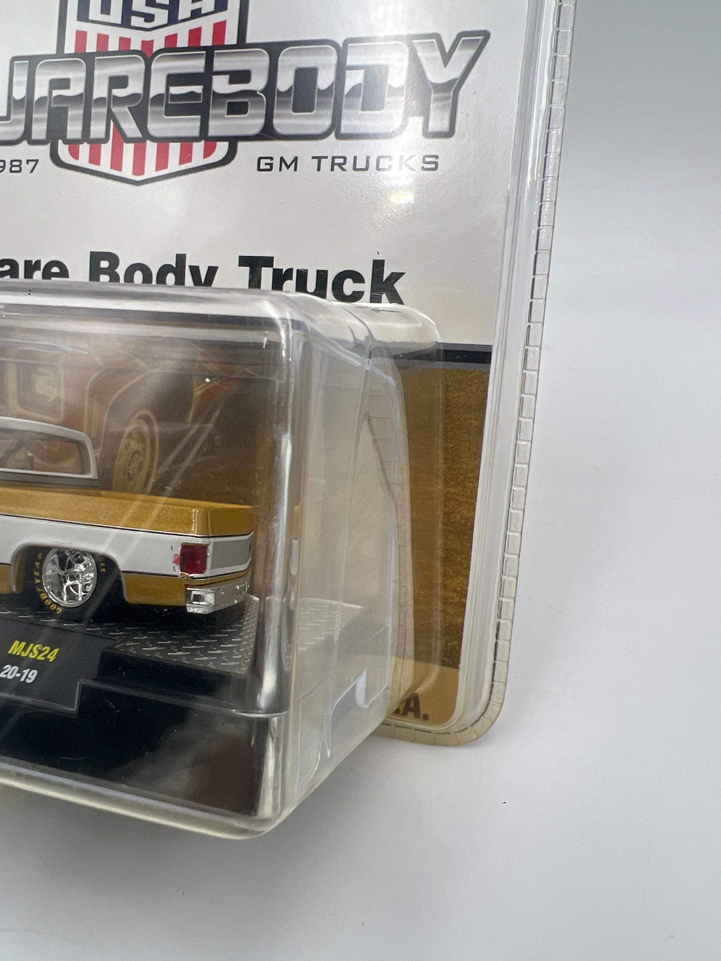 M2 Machines MJS24 MiJo Exclusives 1973 Chevrolet Cheyenne 10 1/3875
