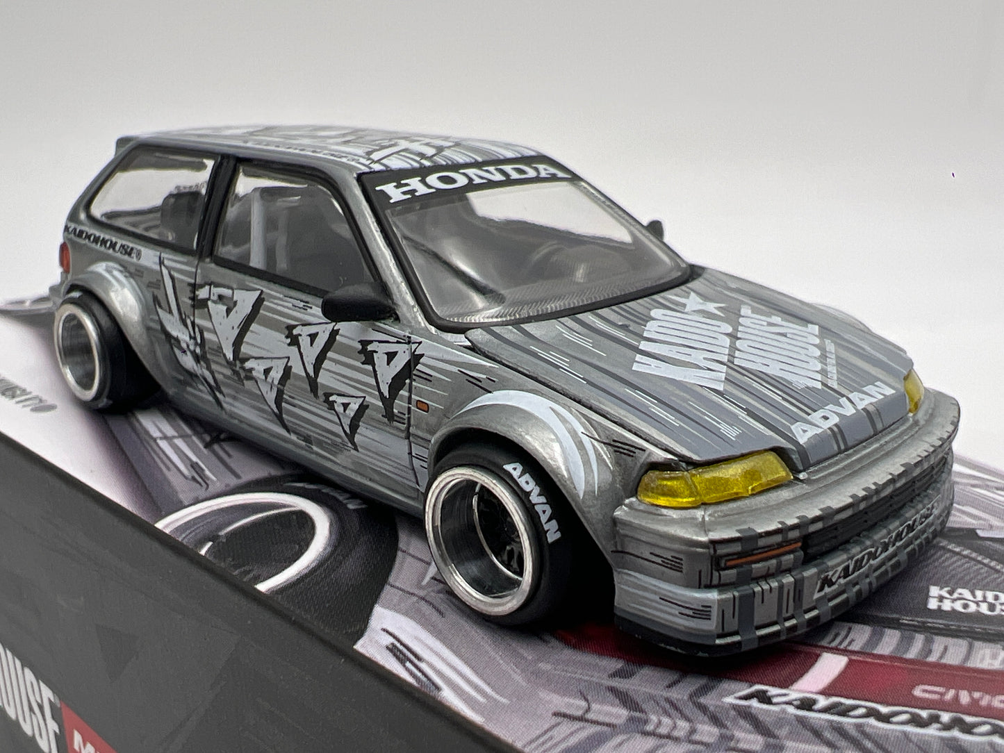 Mini GT Kaido House #260 CHASE Honda Civic EF Manga V1