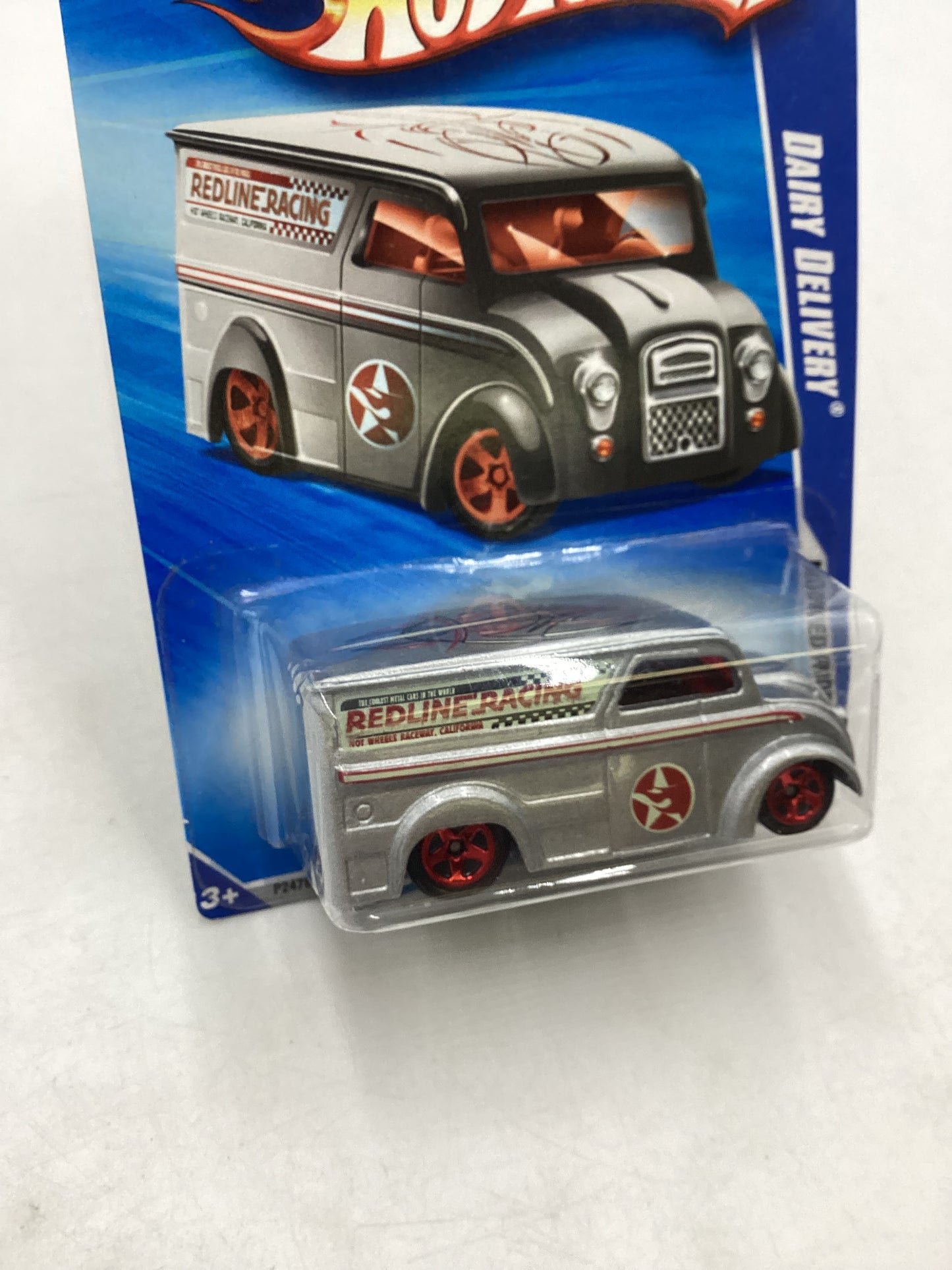 2009 Hot Wheels #158 Dairy Delivery Silver 56B