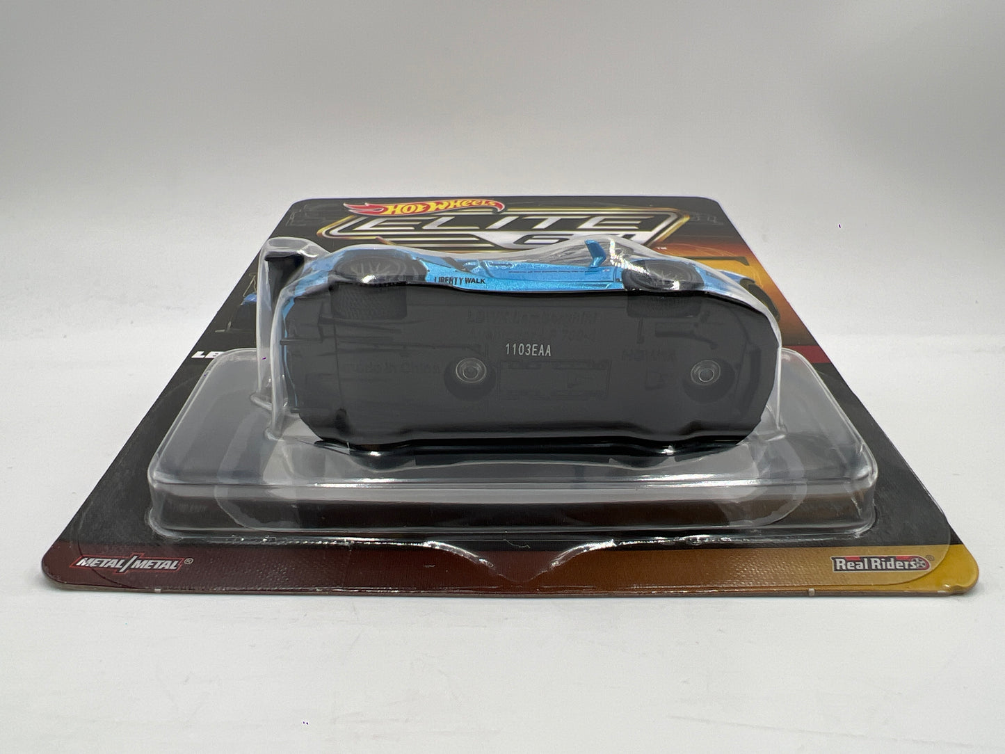 Hot Wheels RLC Elite 64 #4 LBWK Lamborghini Aventador LP 700-4 Blue W/Protector