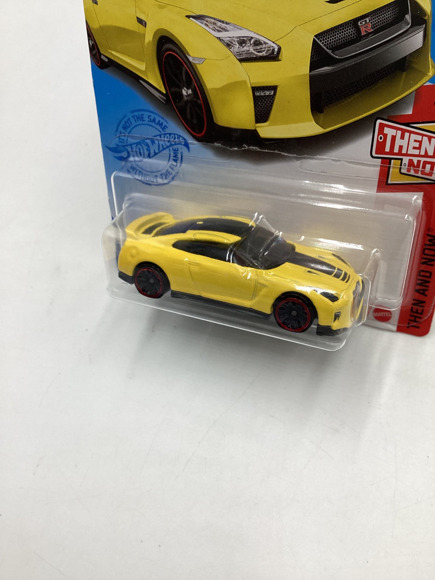 2021 Hot wheels Then and Now #79 17 Nissan GT-R (R35) Yellow 81D