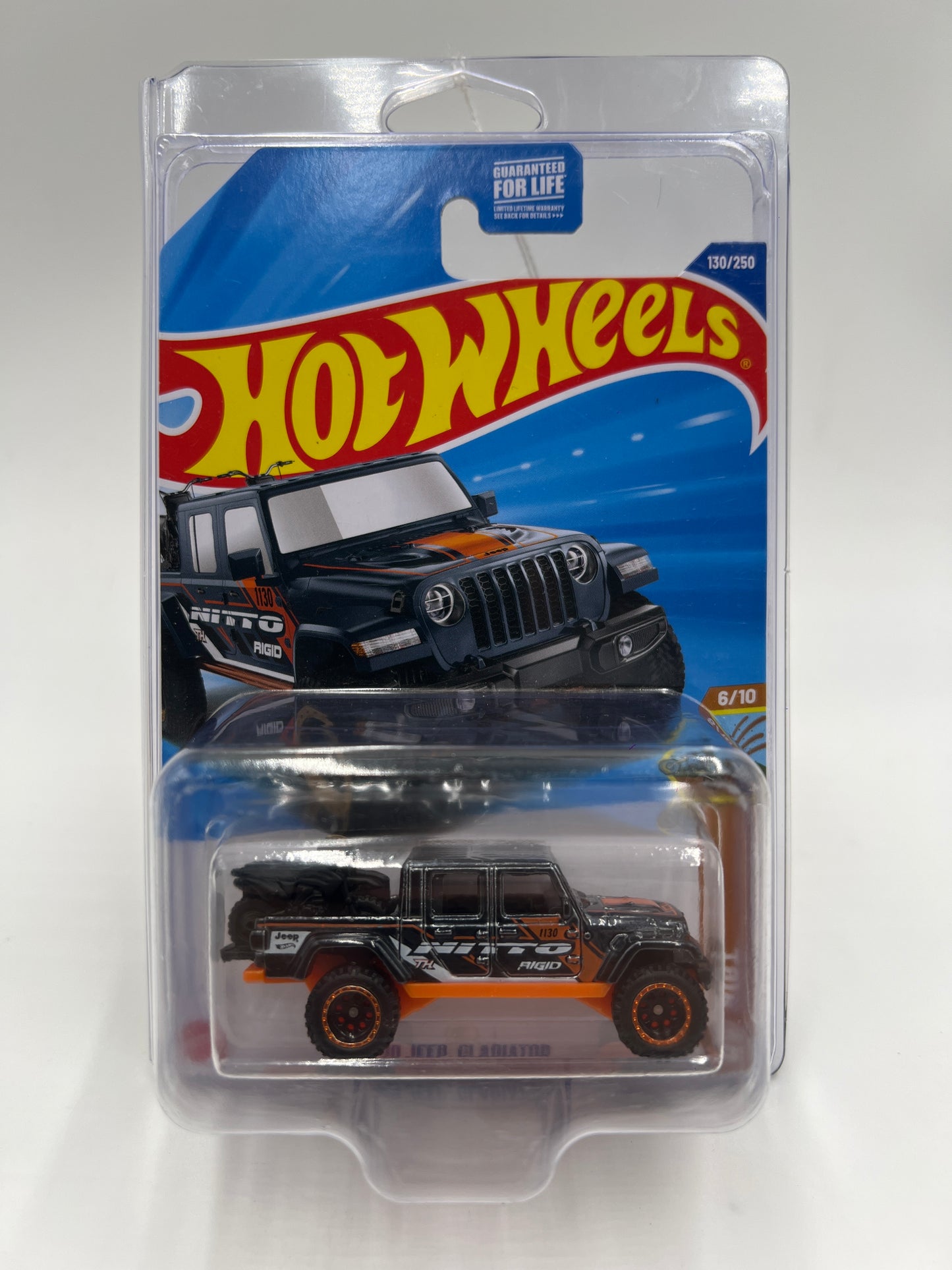 2025 Hot Wheels F Case Super Treasure Hunt #130 20 Jeep Gladiator Nitto W/Protector