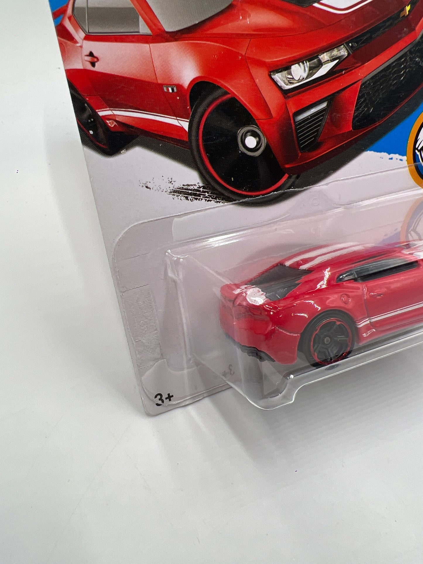 2016 Hot Wheels Muscle Mania #129 16 Camaro SS Red 6D