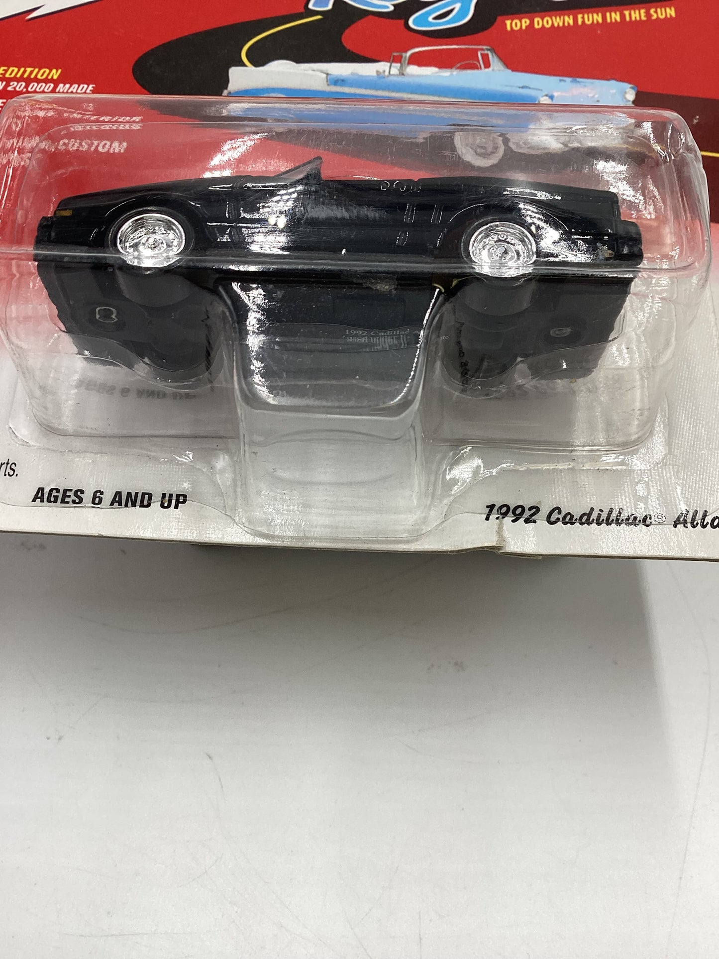 Johnny Lightning Ragtops 1992 Cadillac Allante Black Staple Holes 185D