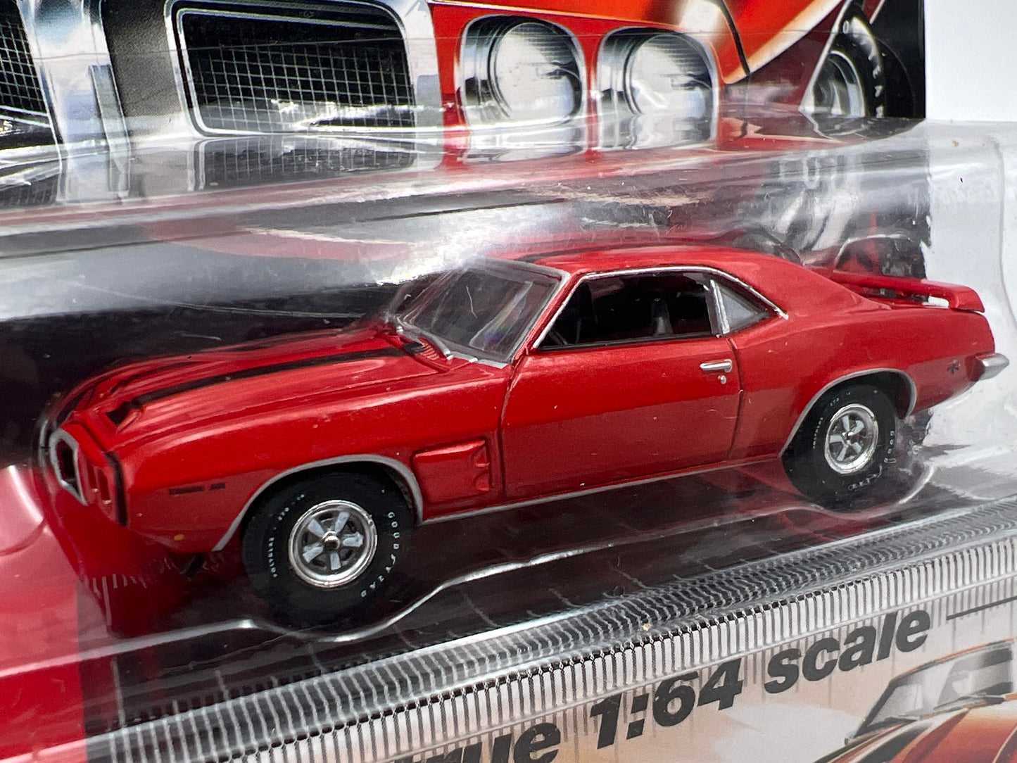 Auto World Vintage Muscle #2 1969 Pontiac Firebird Trans Am Red