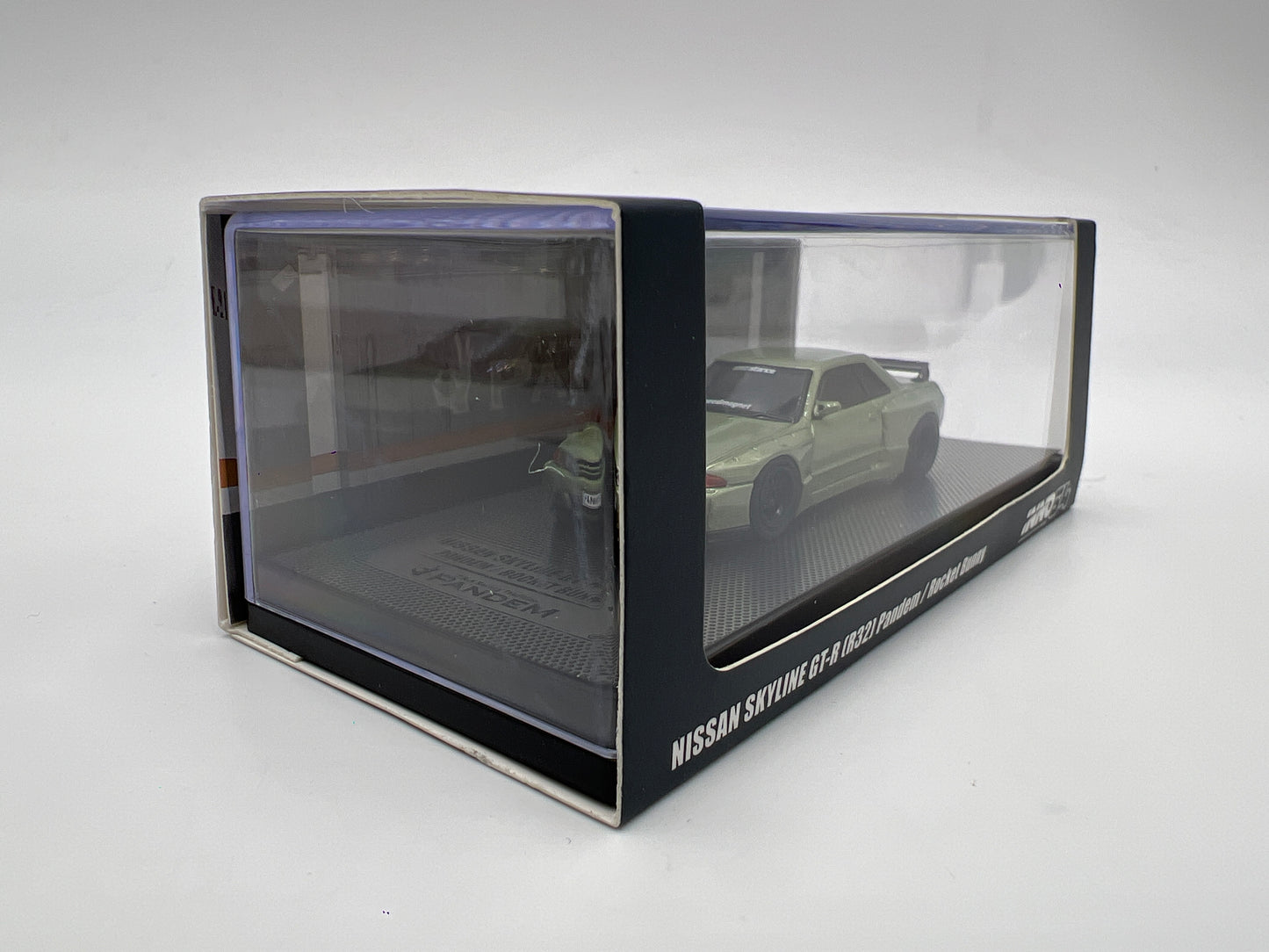 Inno64 1:64 Pandem/Rocket Bunny Nissan Skyline GT-R R32 Green