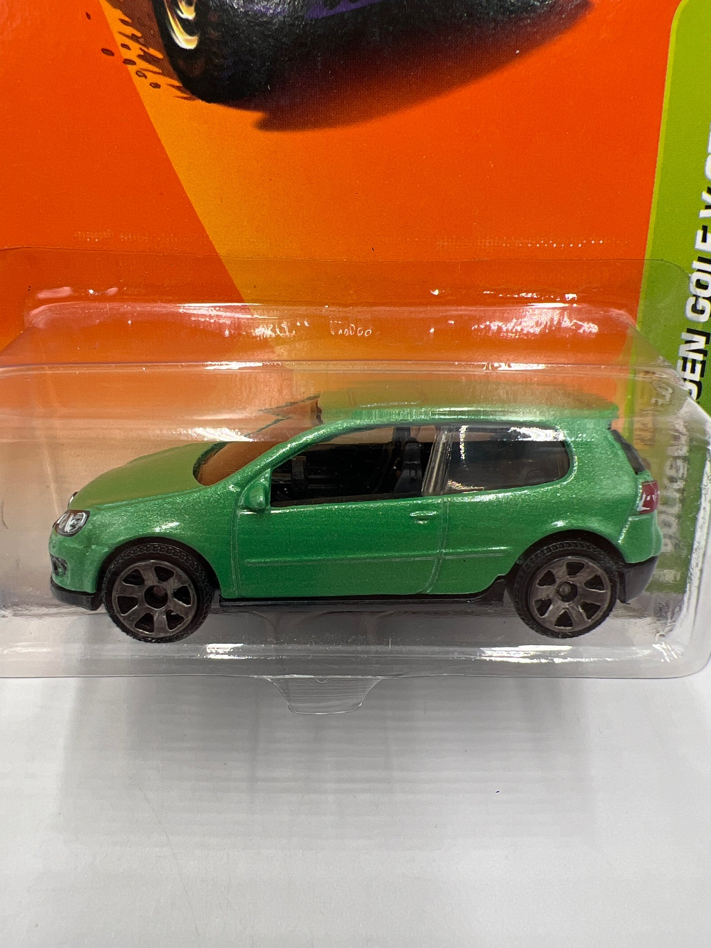 Matchbox Metro Rides #28 Volkswagen Golf V GTI Green 217D