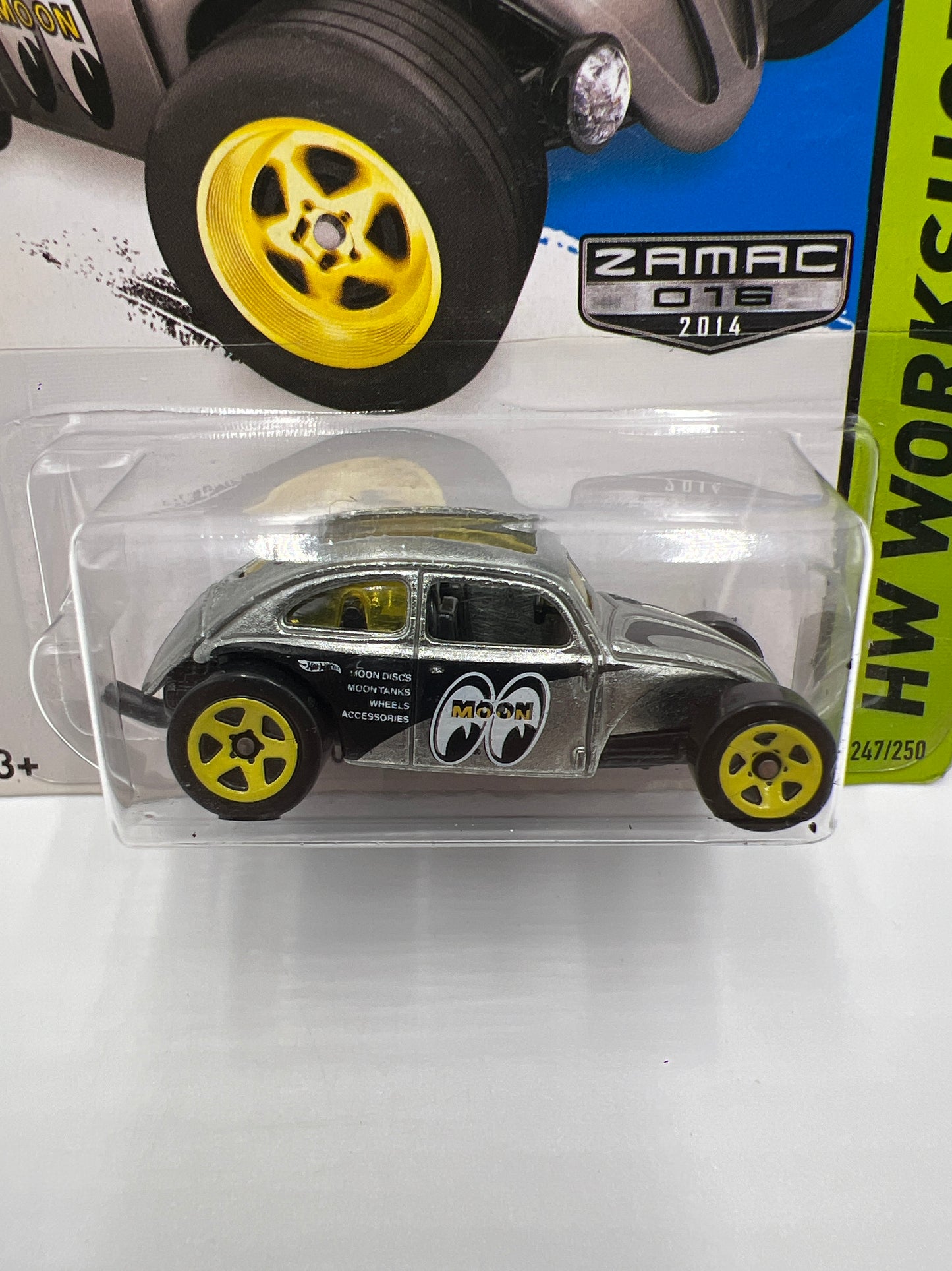 2014 Hot Wheels Walmart Exclusive Zamac 16 #247 Custom Volkswagen Beetle Mooneyes