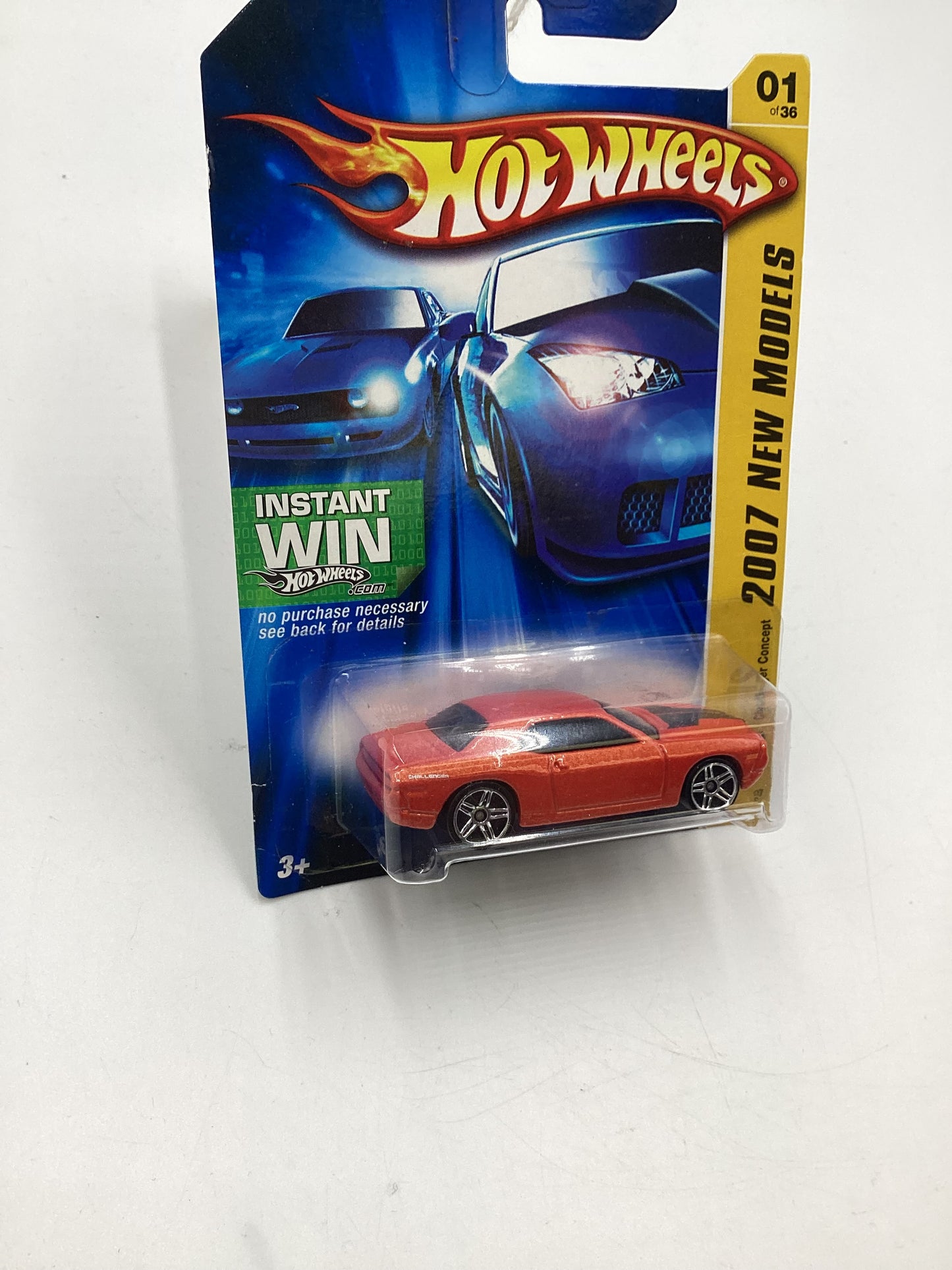 2007 Hot Wheels New Models #1 Dodge Challenger Concept Orange Card Not Perfect 46A