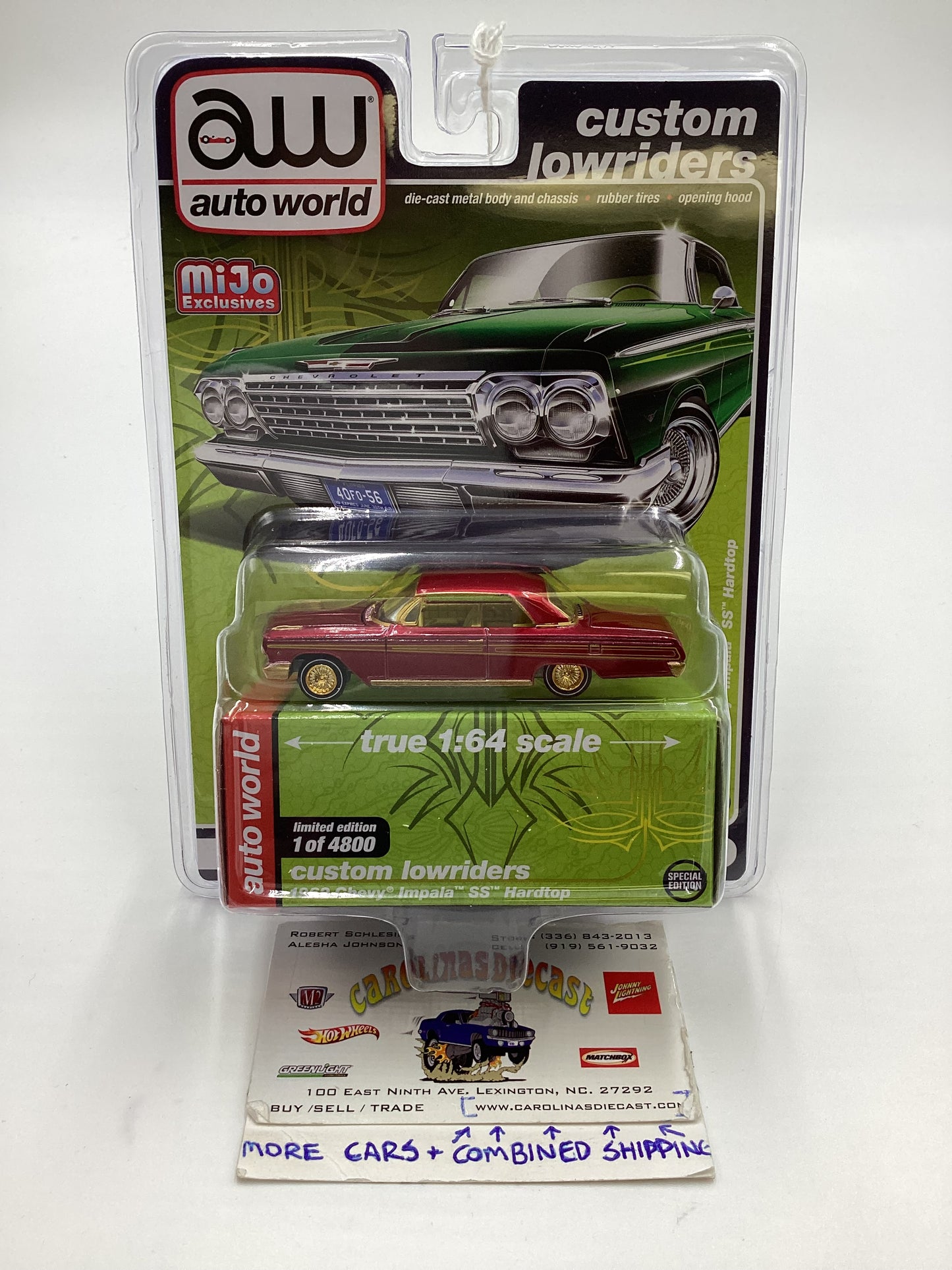 Auto World Custom Lowriders 1962 Chevy Impala SS Hardtop Ultra Red Chase Red