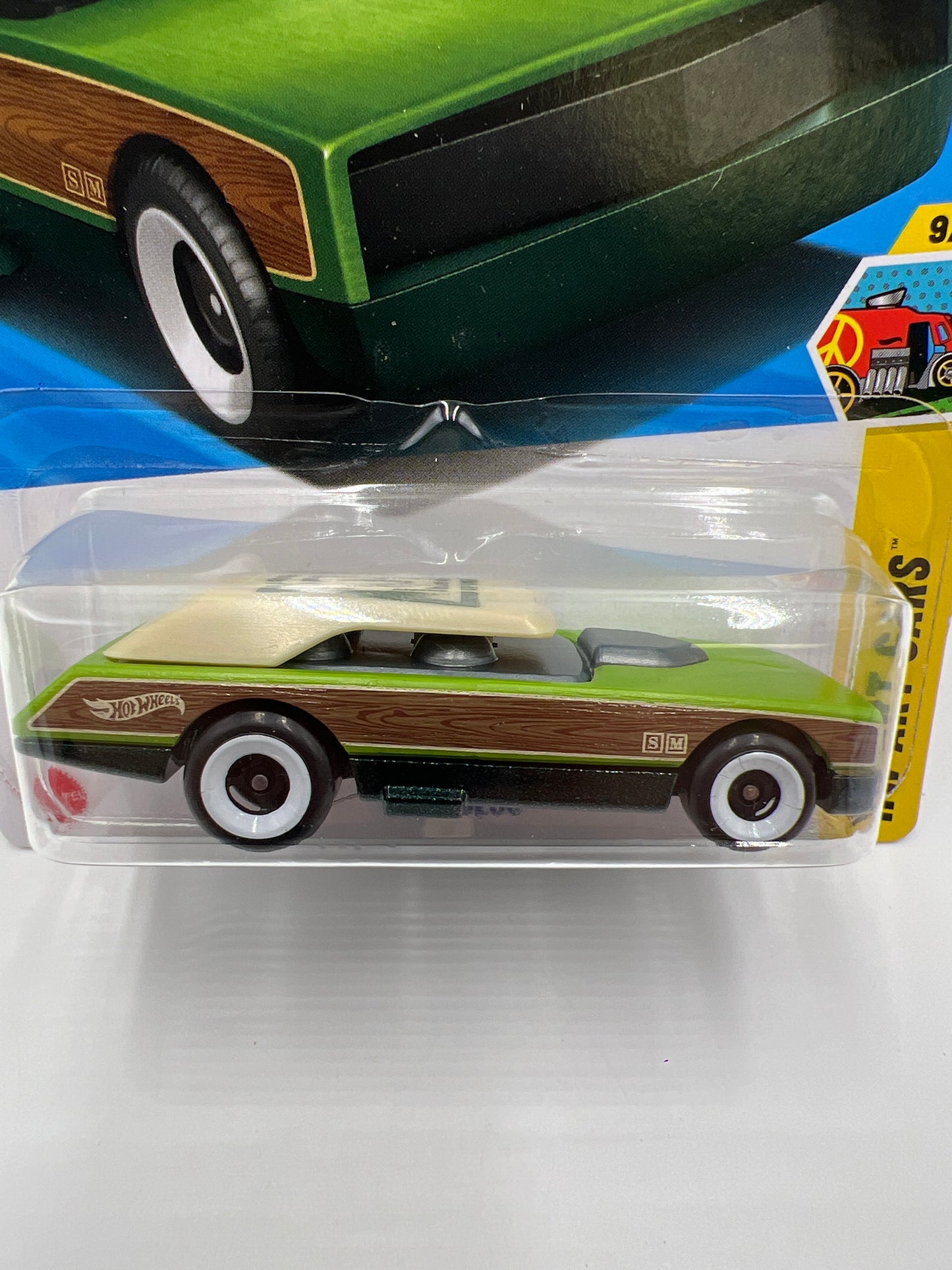 2025 Hot Wheels L Case Art Cars #135 Long Bloc Green