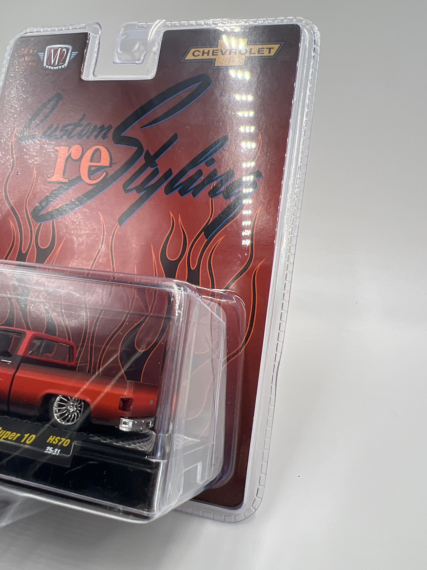 M2 Machines Hobby Exclusive Custom Restyling 1973 Chevrolet Cheyenne Super 10 HS70 200E