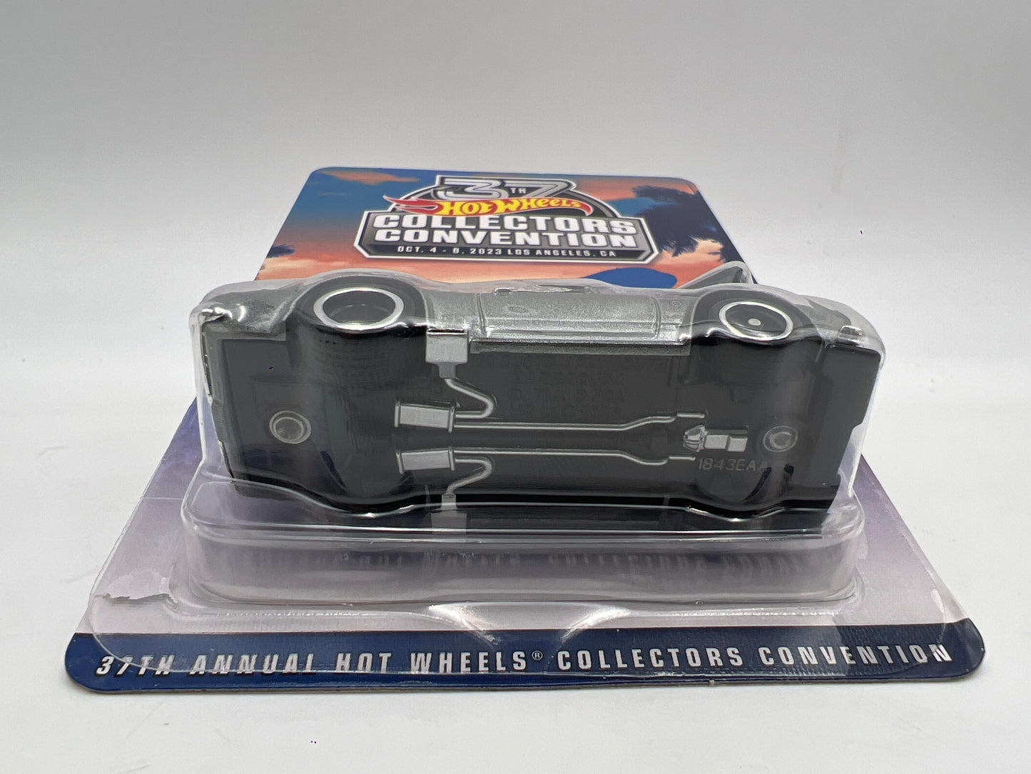 Hot Wheels 37th Collectors Convention 1968 Custom Plymouth Barracuda W/Protector See Desc