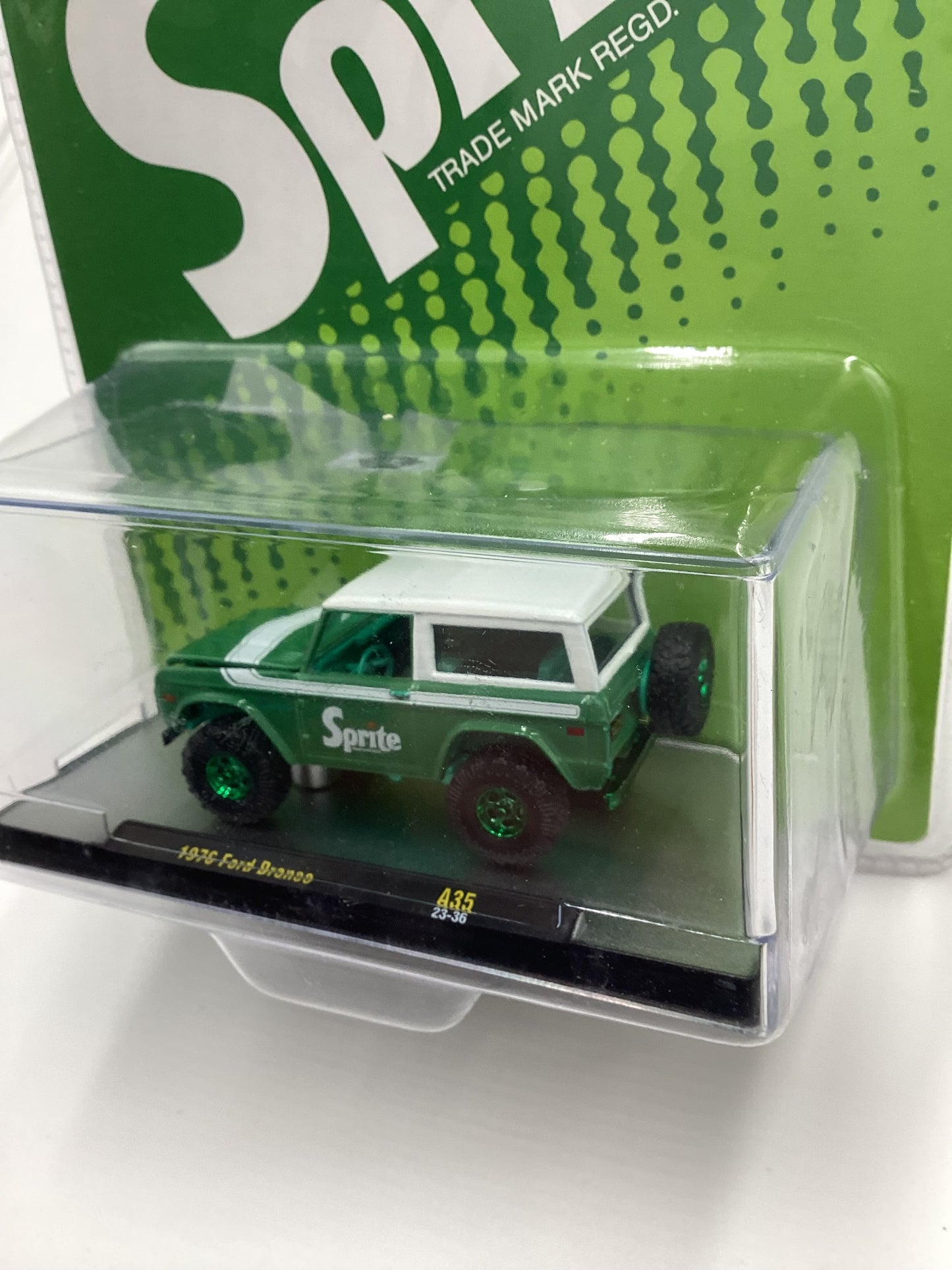 M2 MACHINES Sprite 1976 Ford Bronco Chase 1/750 A35