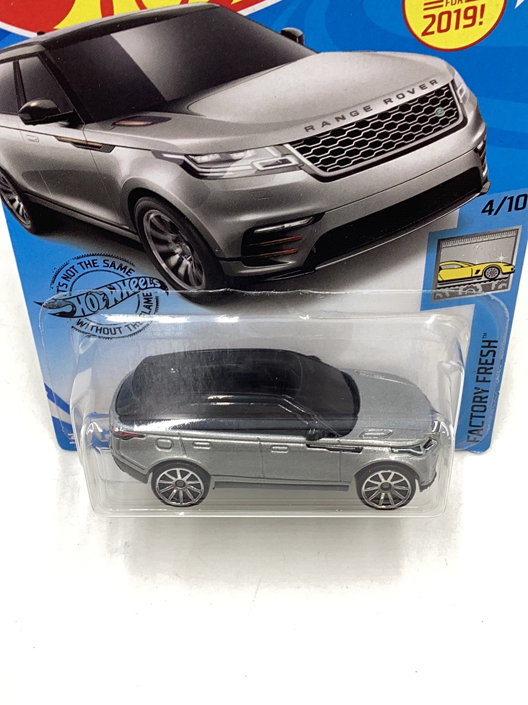 2019 Hot wheels #237 Range Rover Velar 61A