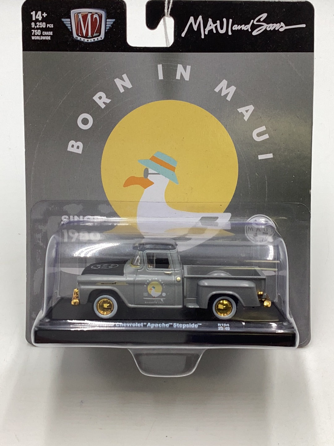 M2 Maui and Sons Chase 1/750 1958 Chevrolet Apache Stepside R104