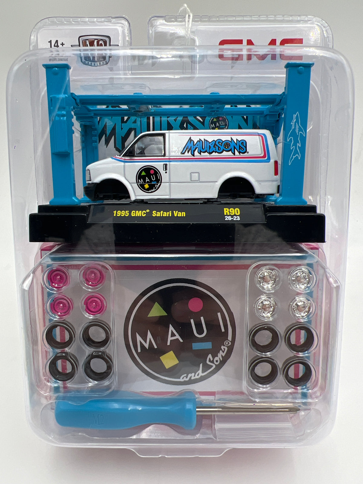 M2 Machines Model Kits R90 Maui & Sons 1995 GMC Safari Van White