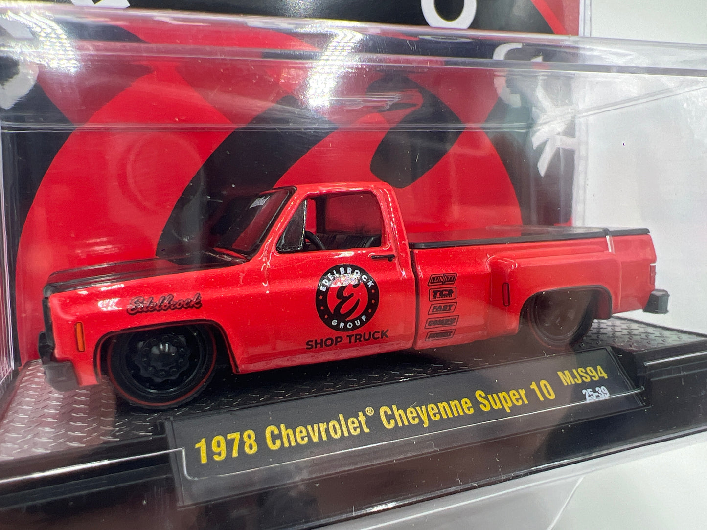 M2 Machines MiJo Exclusives 1978 Chevrolet Cheyenne Super 10 Red Edelbrock MJS94