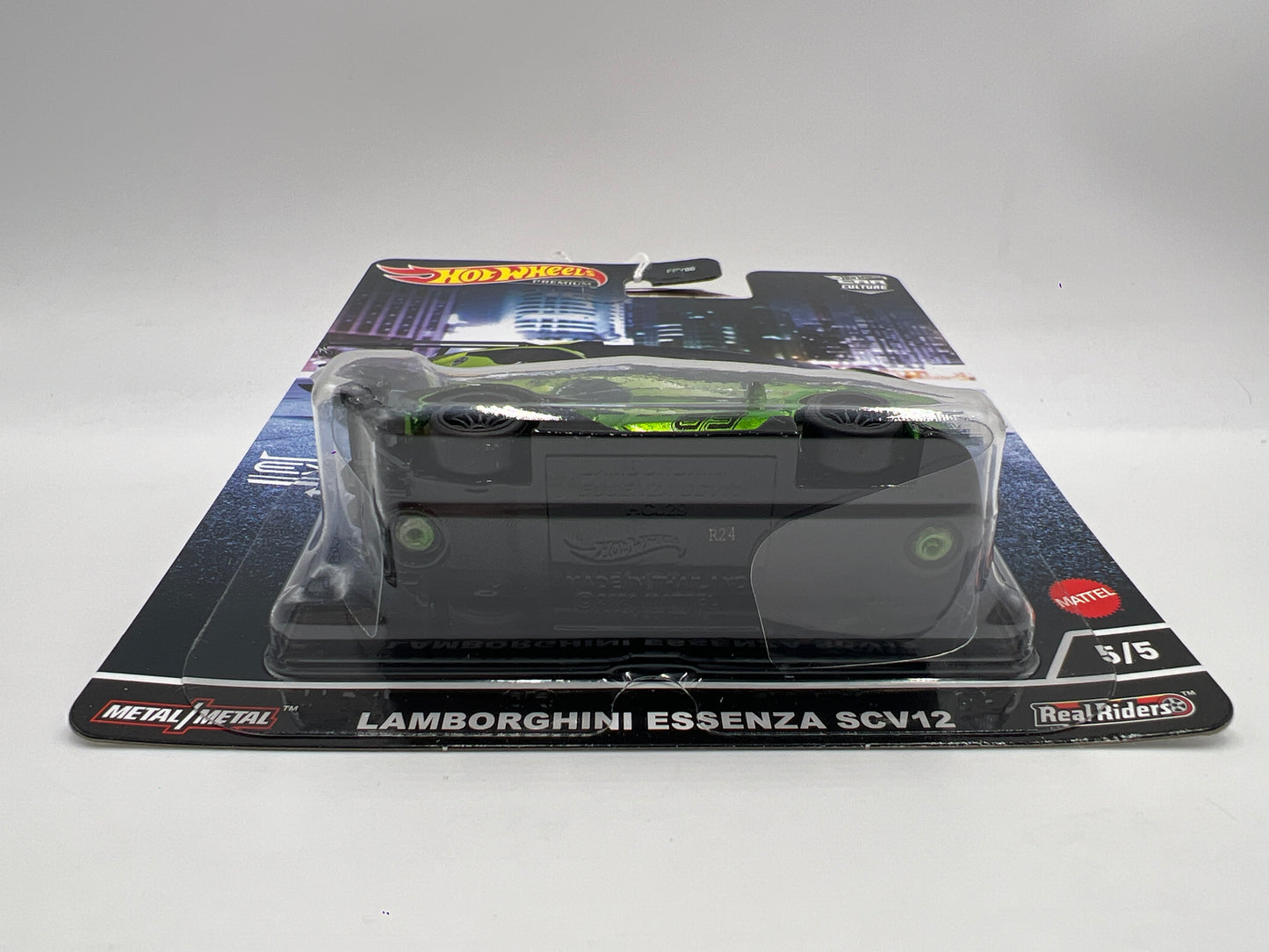 Hot Wheels Premium Exotic Envy #5 Lamborghini Essenza SCV12 Green 244M