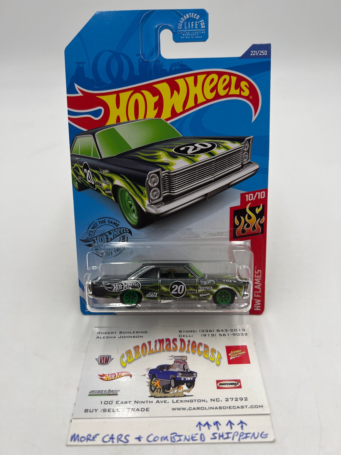 2019 Hot Wheels Super Treasure Hunt #221 65 Ford Galaxie W/Protector