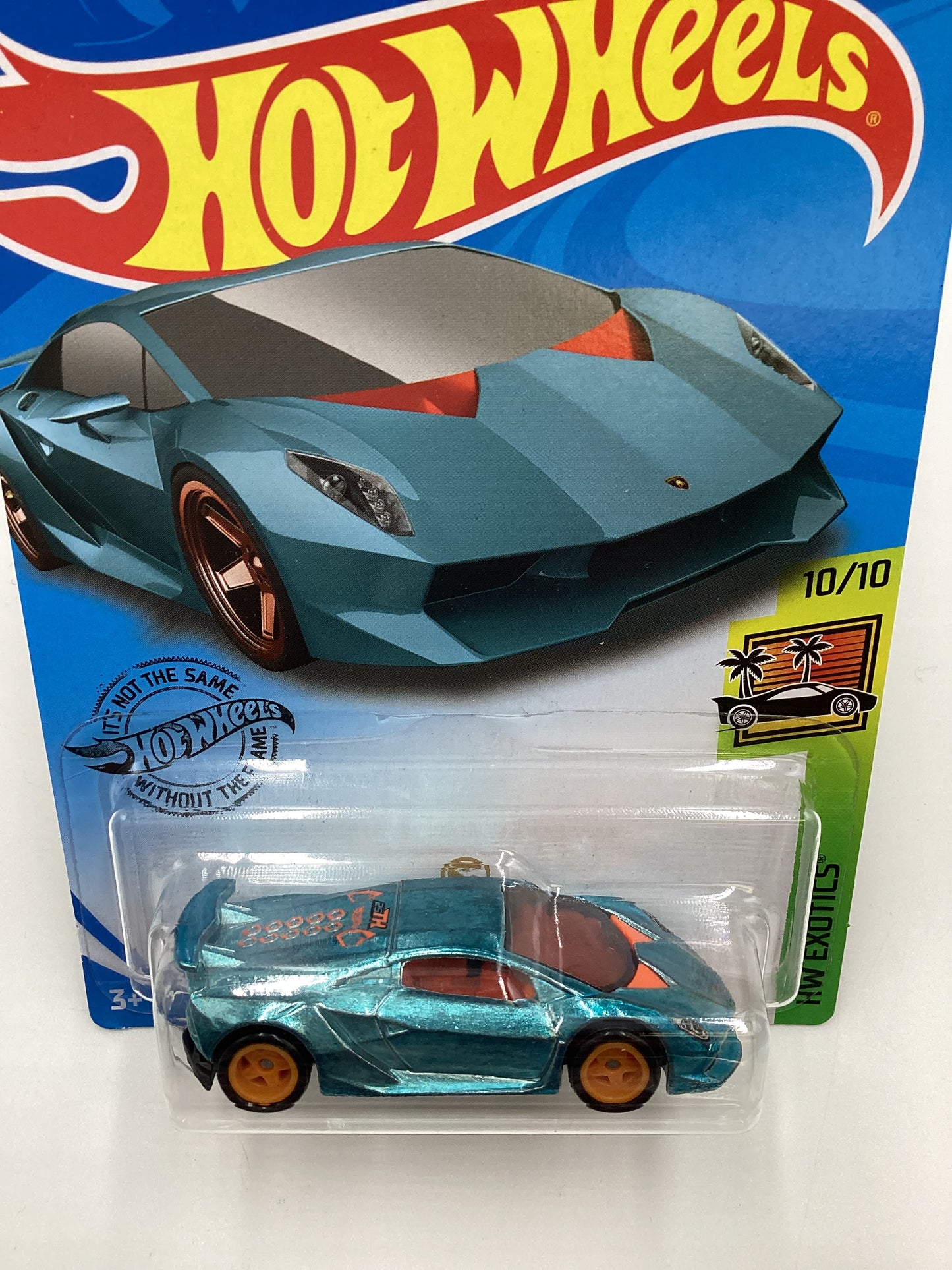 2020 Hot Wheels Super Treasure Hunt Lamborghini Sesto Elemento Light Blue W/Protector