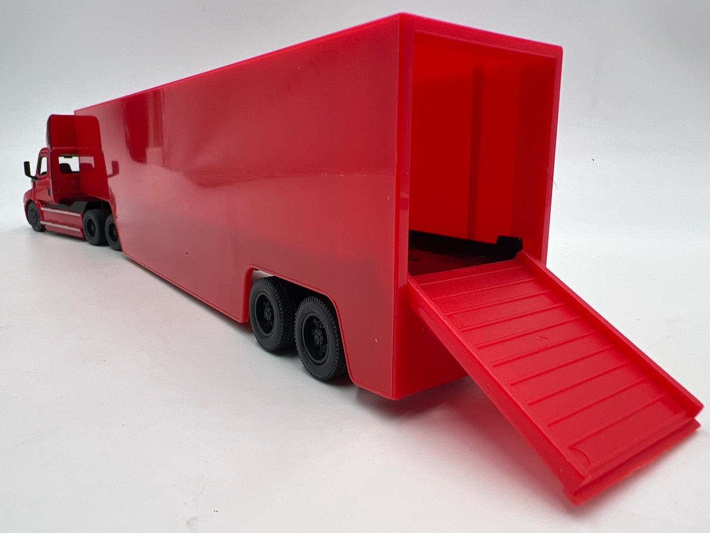 Kinsmart 1/62 Scale Freightliner eCascadia W/Container Red