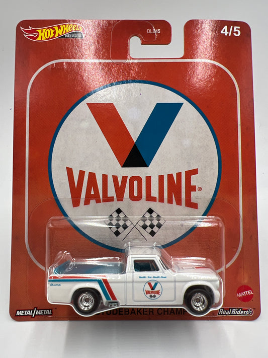 Hot Wheels Premium Vintage Oil #4 63 Studebaker Champ Valvoline White 241i