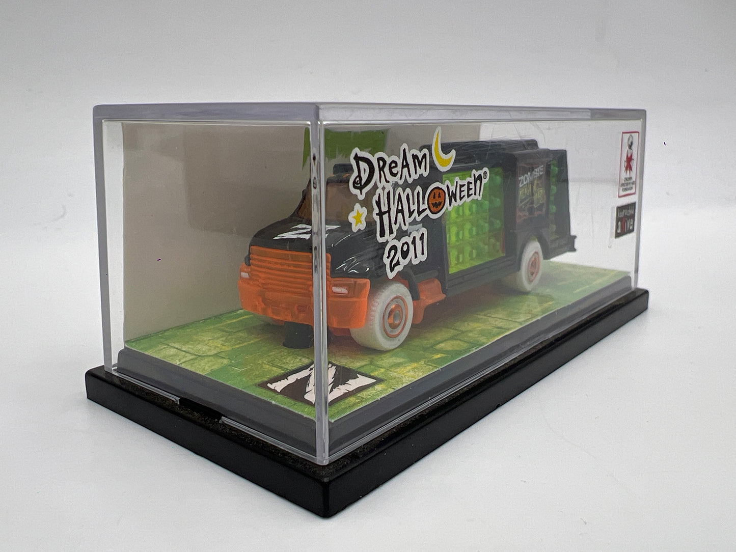 Matchbox Dream Halloween 2011 CAAF Charity Car Zombie Elixir Truck