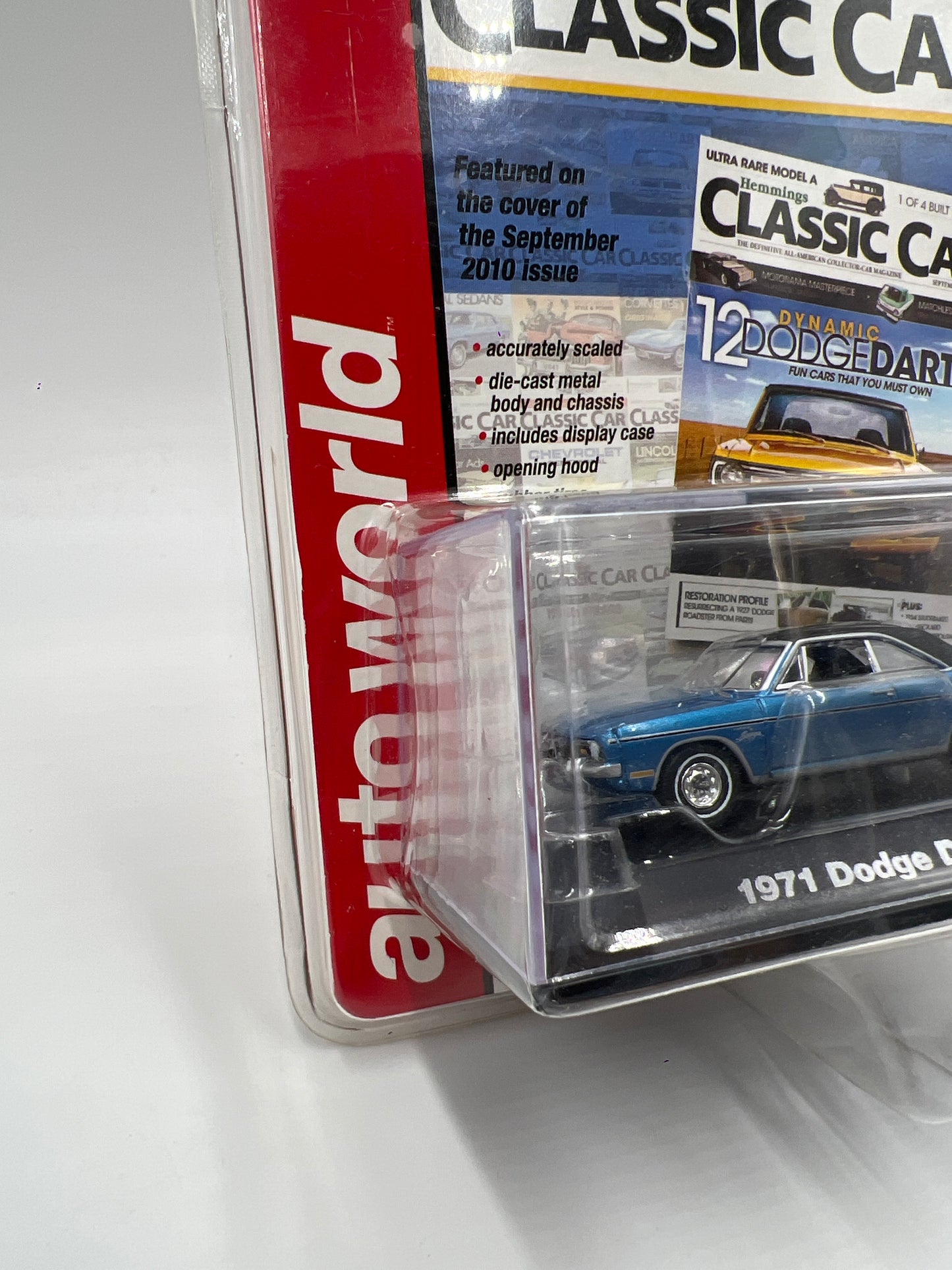 Auto World Hemmings Classic Car #5 1971 Dodge Dart Swinger Blue