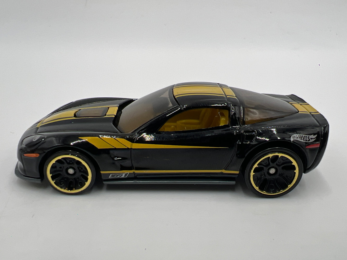 Hot Wheels 1/64 Multipack Exclusive 09 Corvette ZR1 Black/Yellow Loose