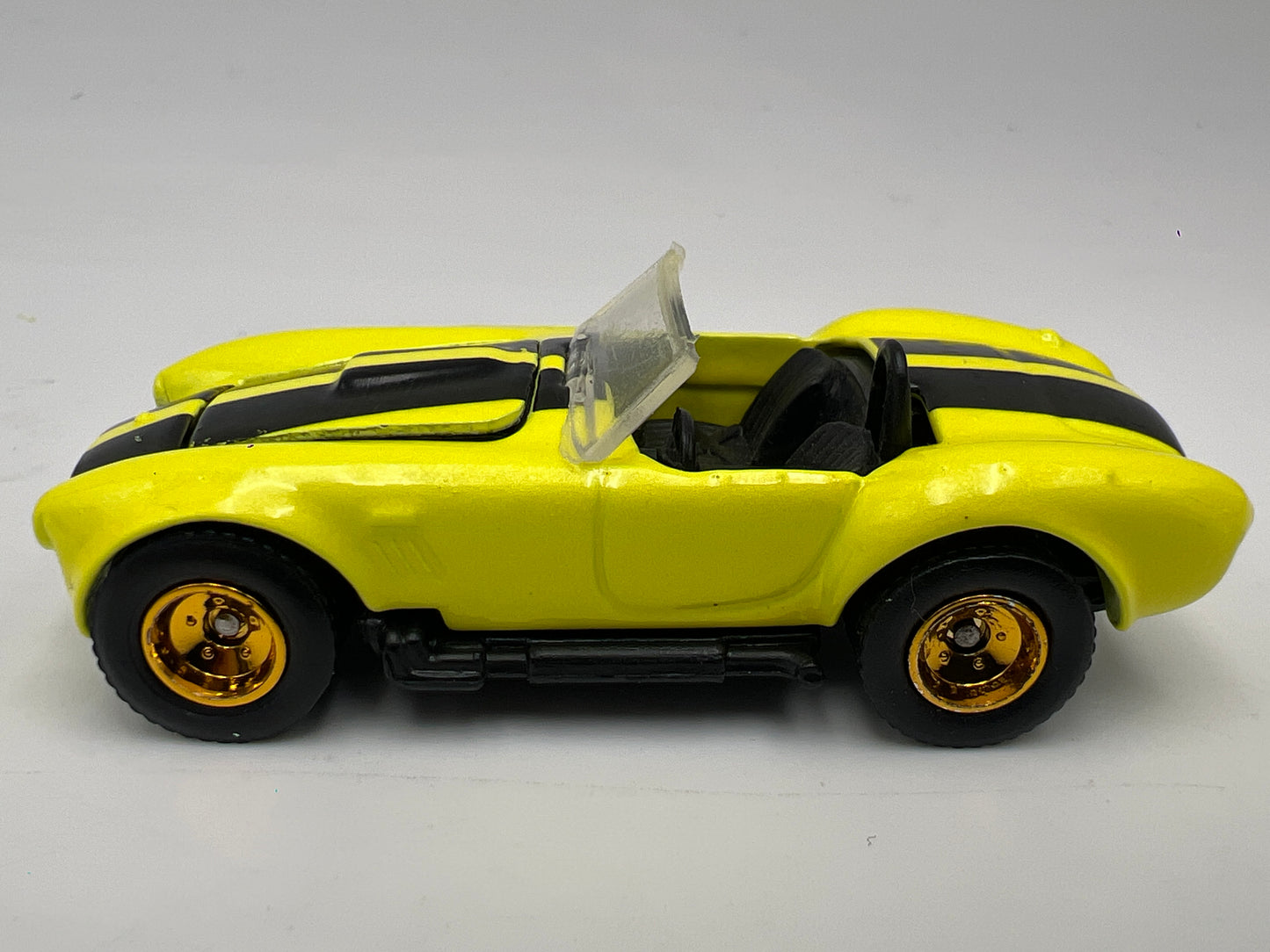 Hot Wheels FAO Schwarz History Of Hot Wheels II Set Shelby Cobra 427 S/C Yellow Loose