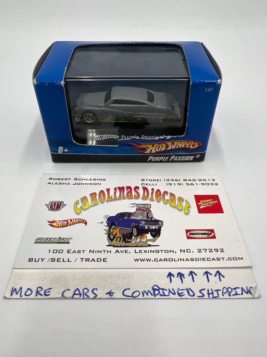 Hot Wheels 1:87 Scale Purple Passion Gray