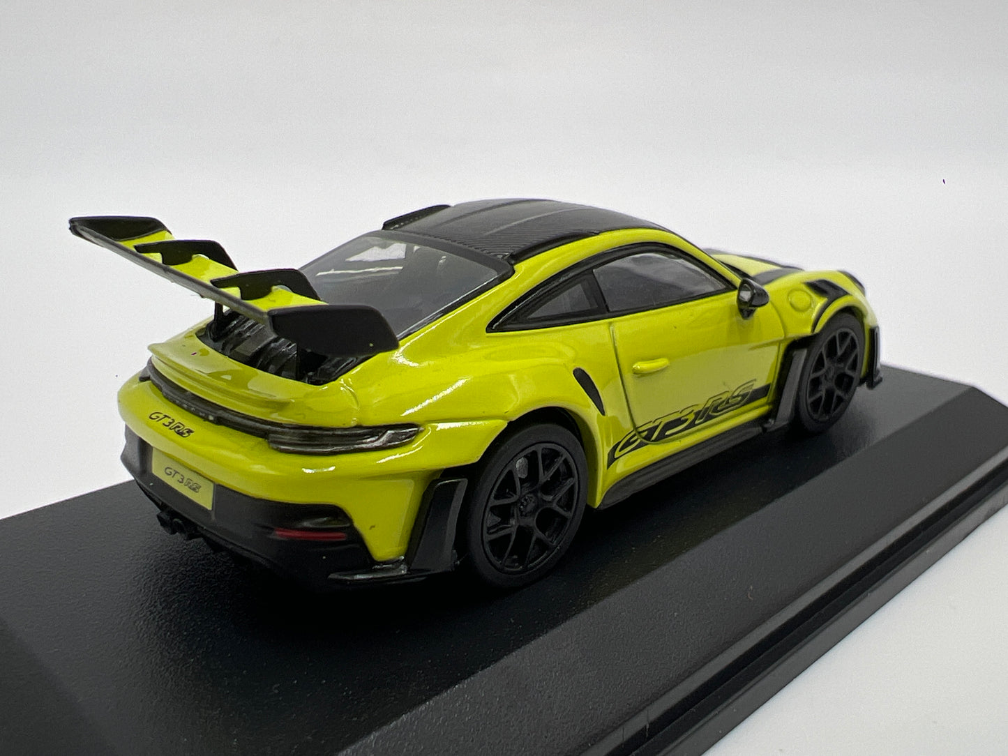 Minichamps 64 x Tarmac Works 1/999 Porsche 911 992 GT3 RS Acid Green