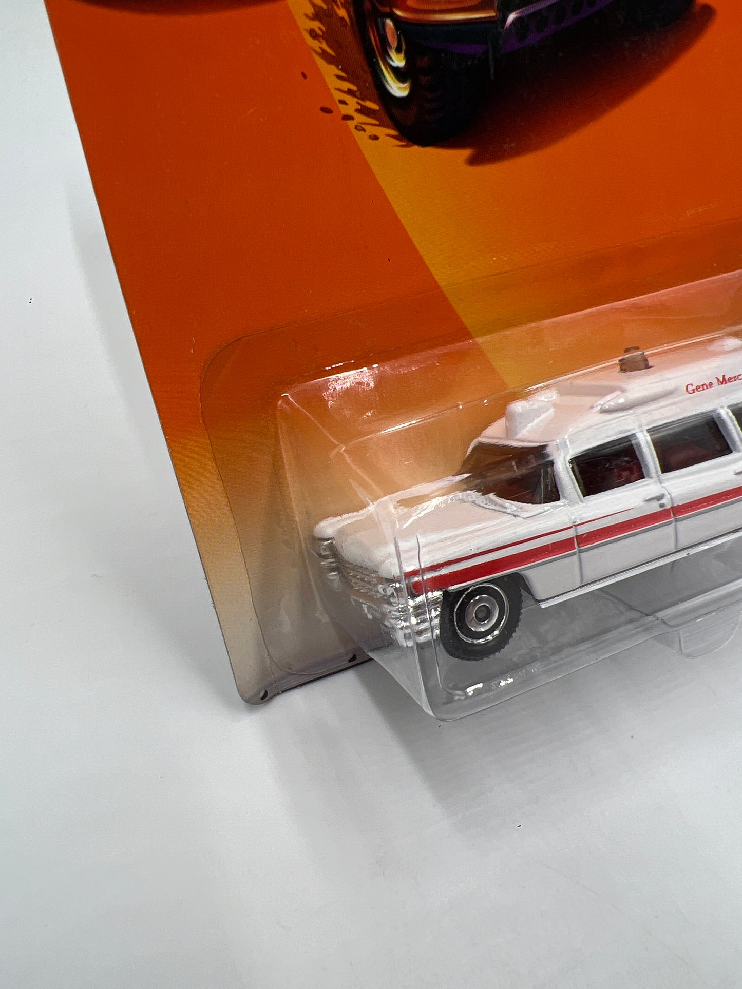 Matchbox Emergency Response #56 63 Cadillac Ambulance White 216J