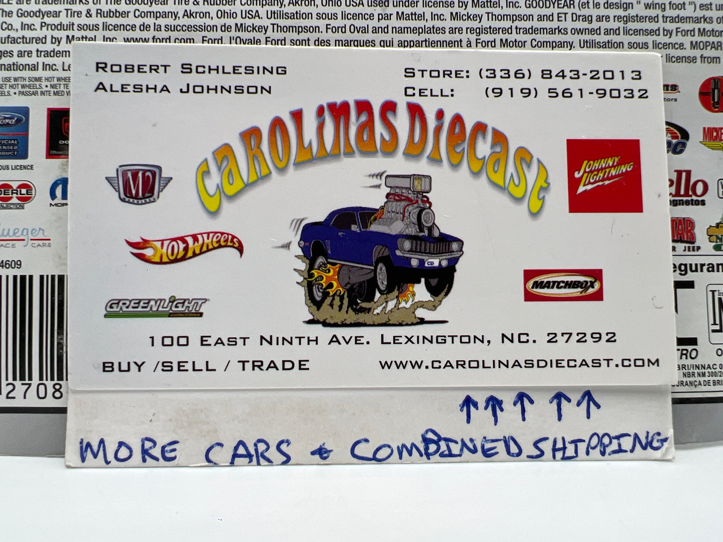 Hot Wheels Premium Drag Strip Demons #2 70 Dodge Challenger F/C Code Red (Cracked Blister) SR