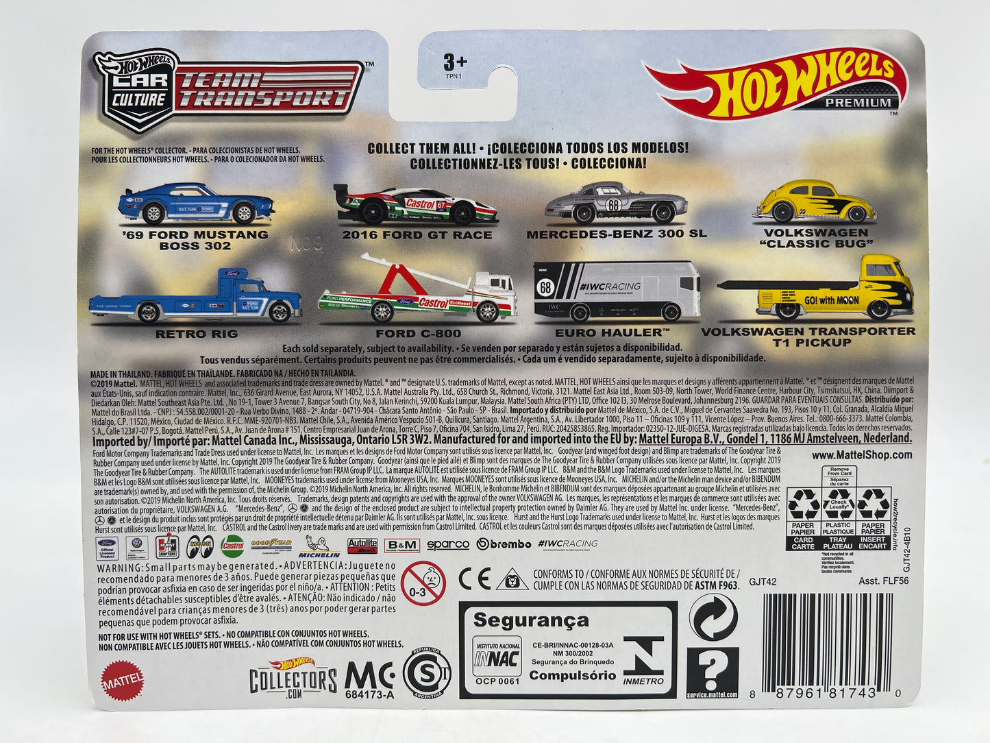 Hot Wheels Team Transport #22 Mooneyes Volkswagen Classic Bug & T1 Pickup W/Protector