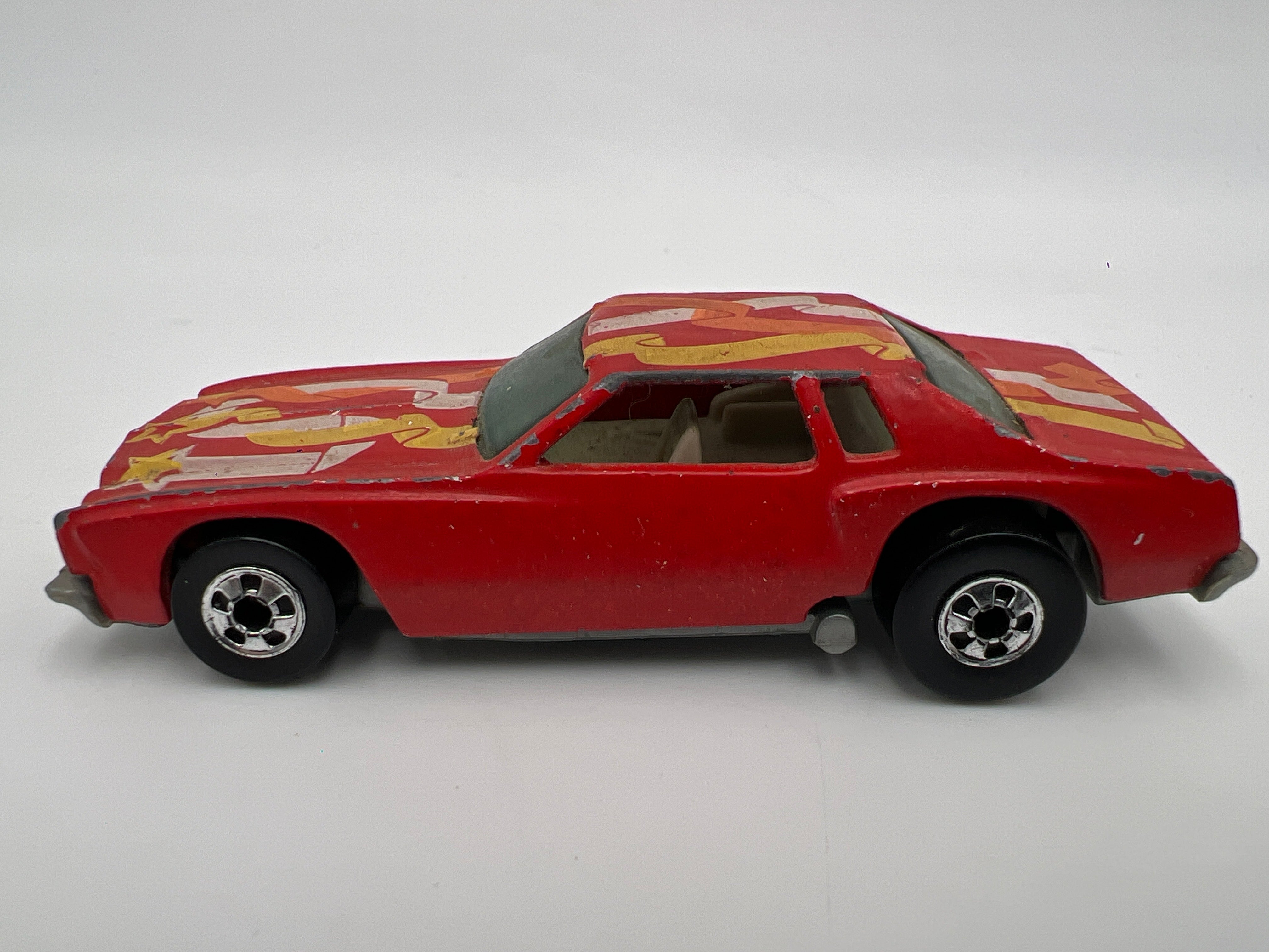 1983 Hot Wheels Blackwall Speed Machines Lowdown Monte Carlo Red