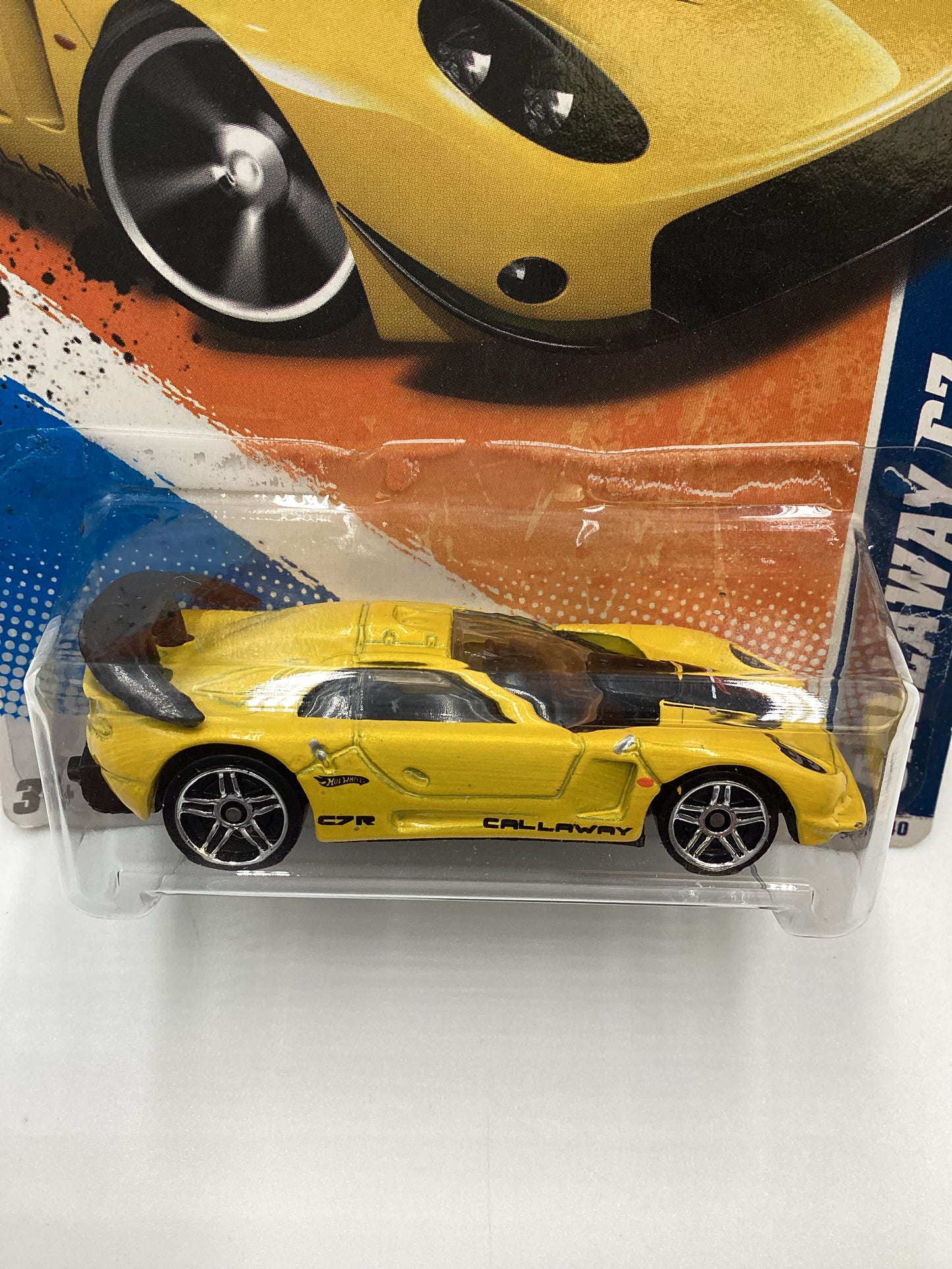 2011 Hot Wheels #164 Calloway C7 Yellow