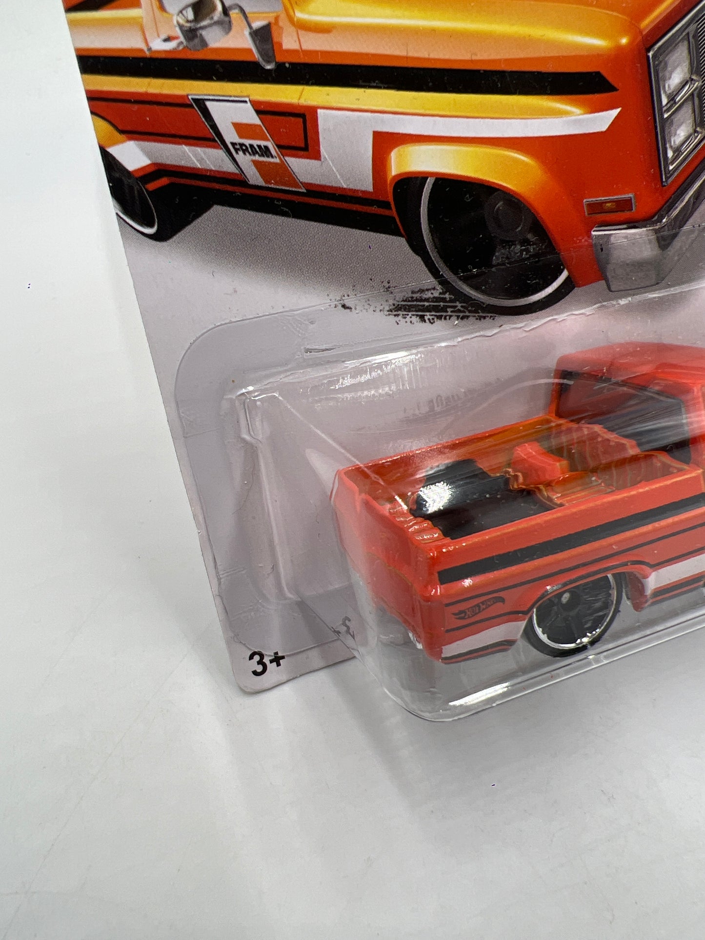 2015 Hot Wheels City #16 83 Chevy Silverado Fram Orange W/Protector 1