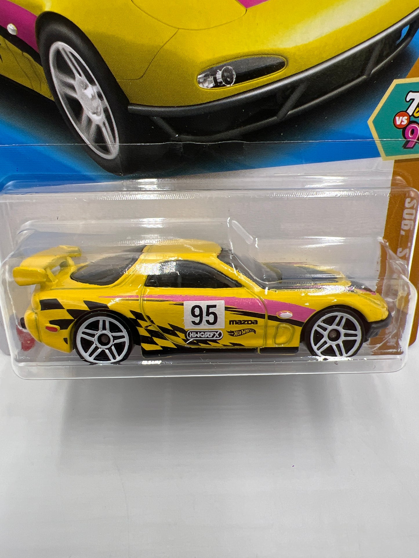 2025 Hot Wheels J Case HW 70s Vs 90s #163 95 Mazda RX-7 Drift Yellow 86C