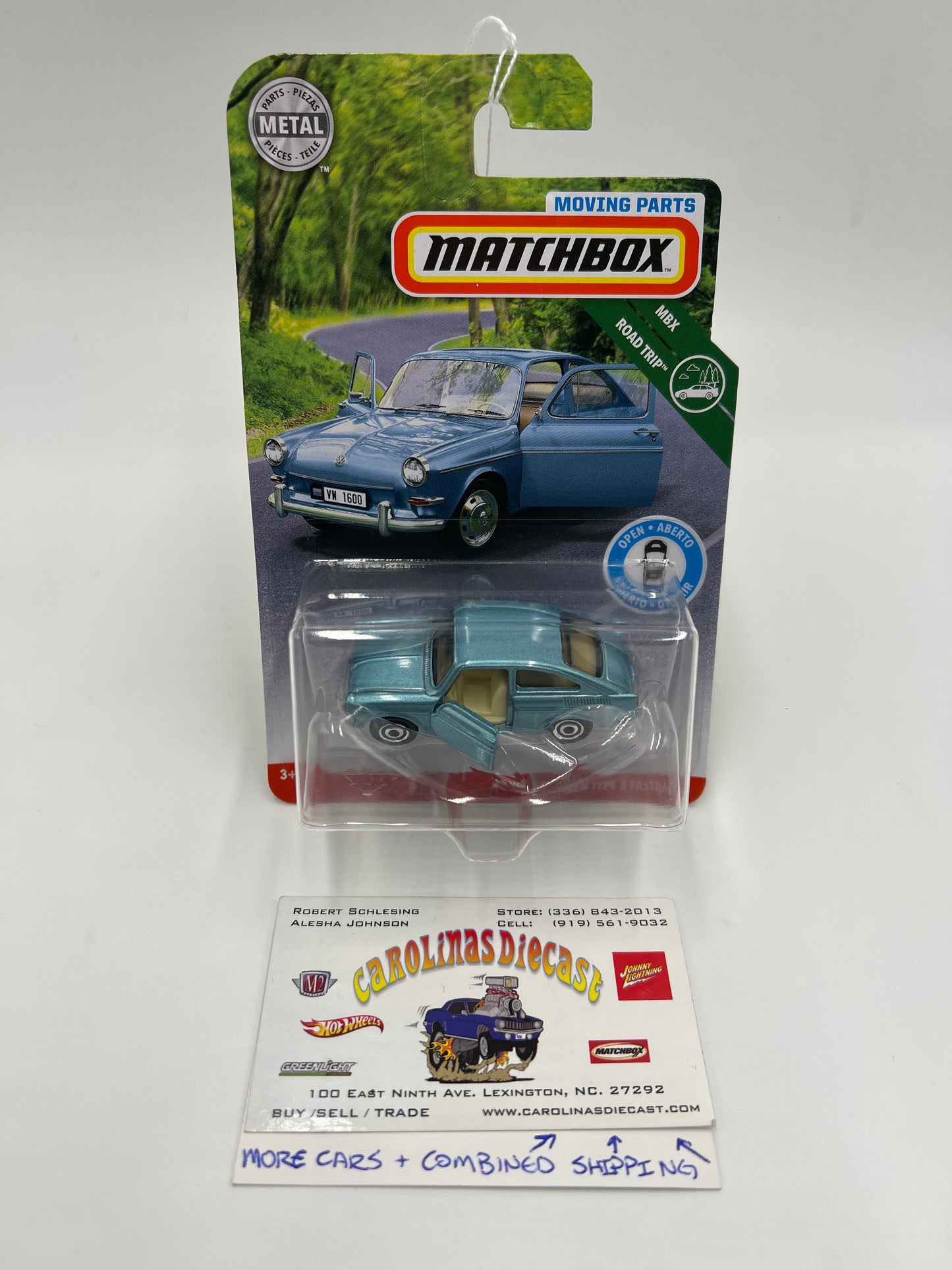 Matchbox Moving Parts MBX Road Trip 65 Volkswagen Type 3 Fastback Light Blue 167N