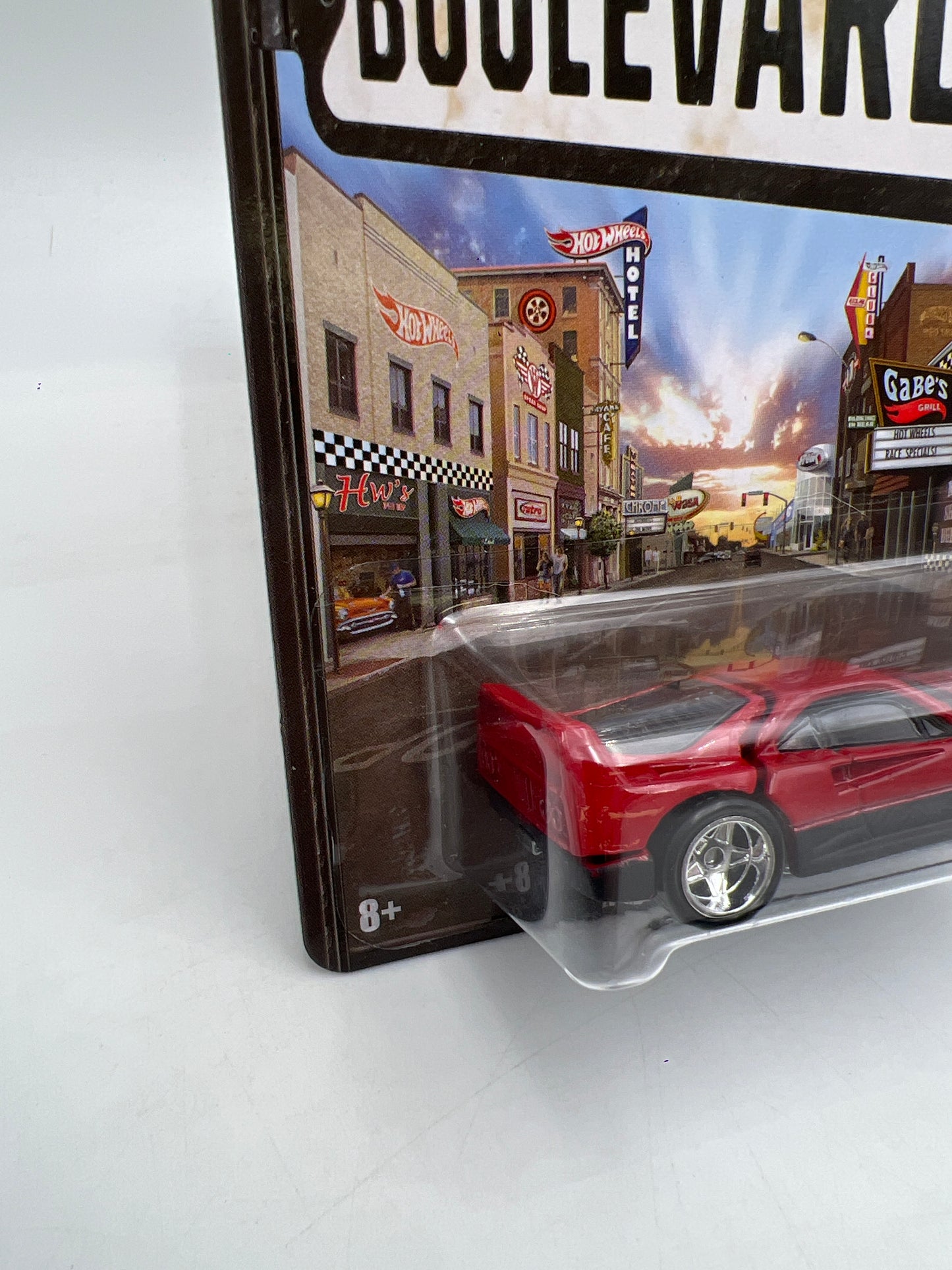 Hot Wheels Premium Boulevard Ahead Of Its Time Ferrari F40 Red W/Protector