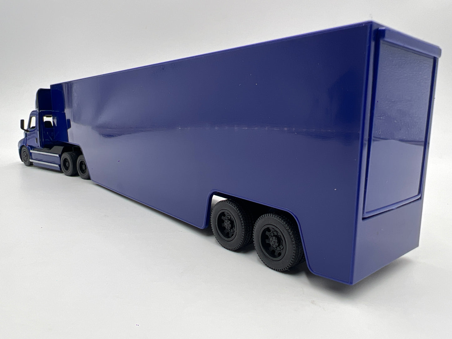 Kinsmart 1/62 Scale Freightliner eCascadia W/Container Blue
