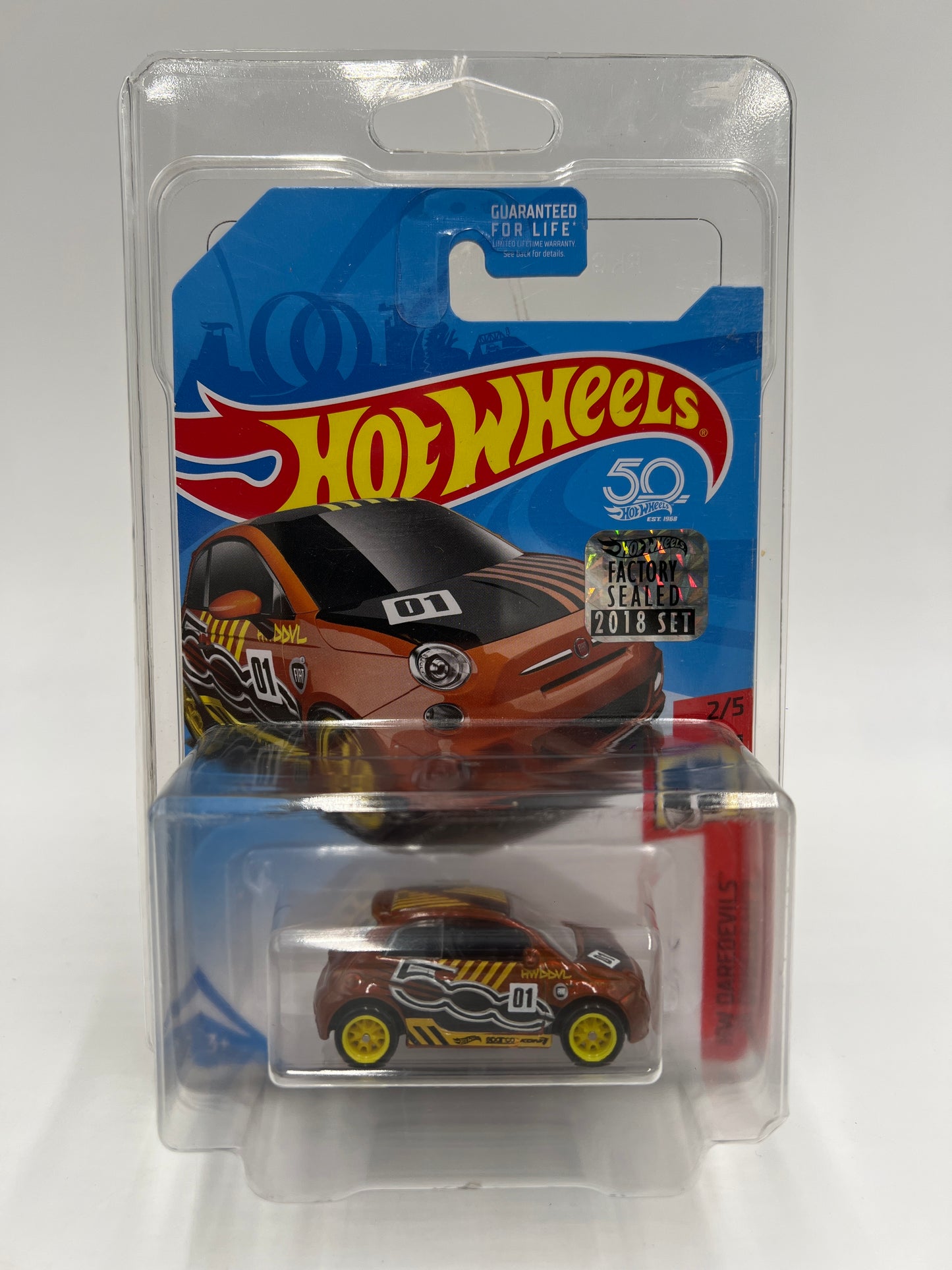 2018 Hot Wheels Factory Sealed Super Treasure Hunt Fiat 500 Orange W/Protector